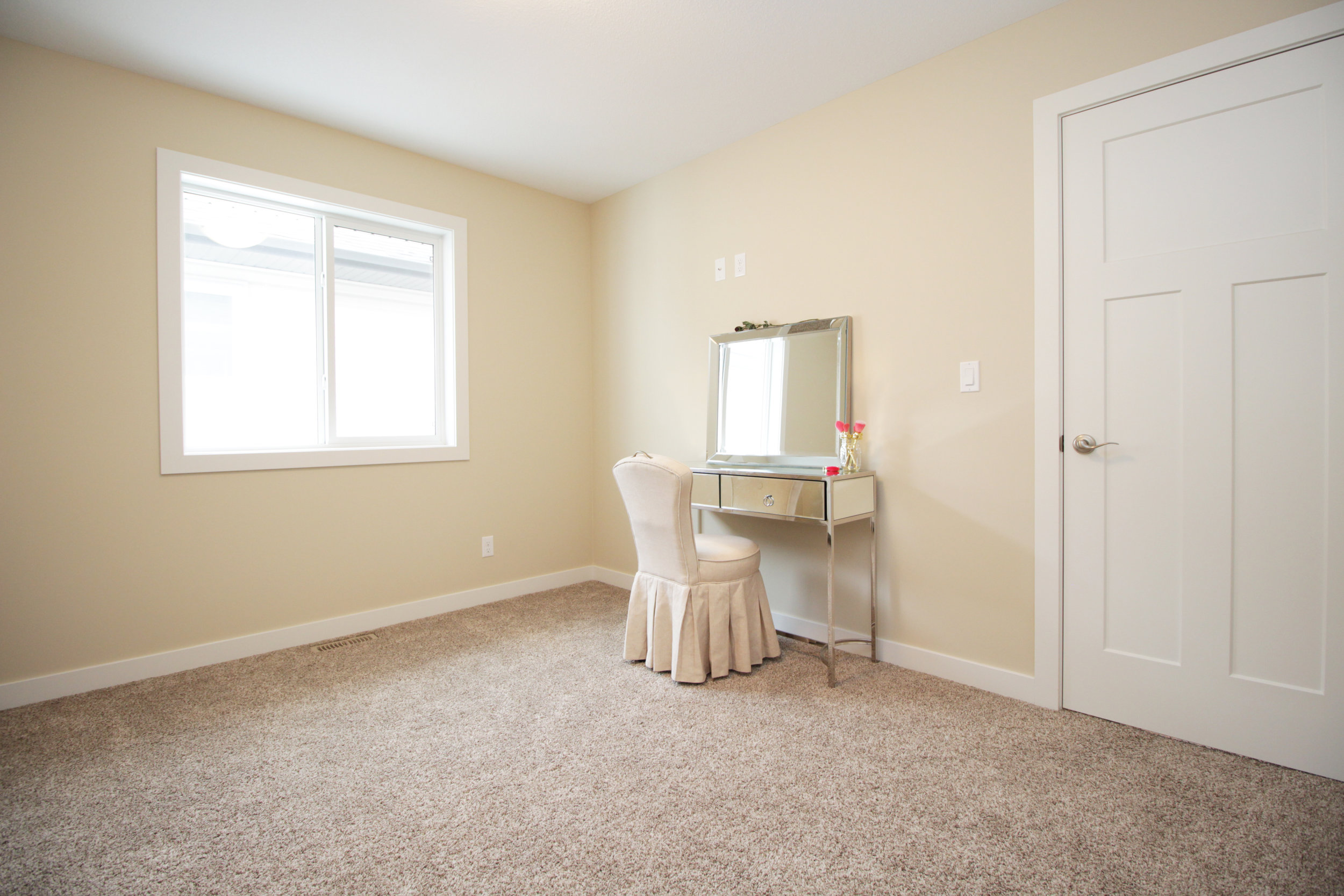 Spare Bedroom.jpg