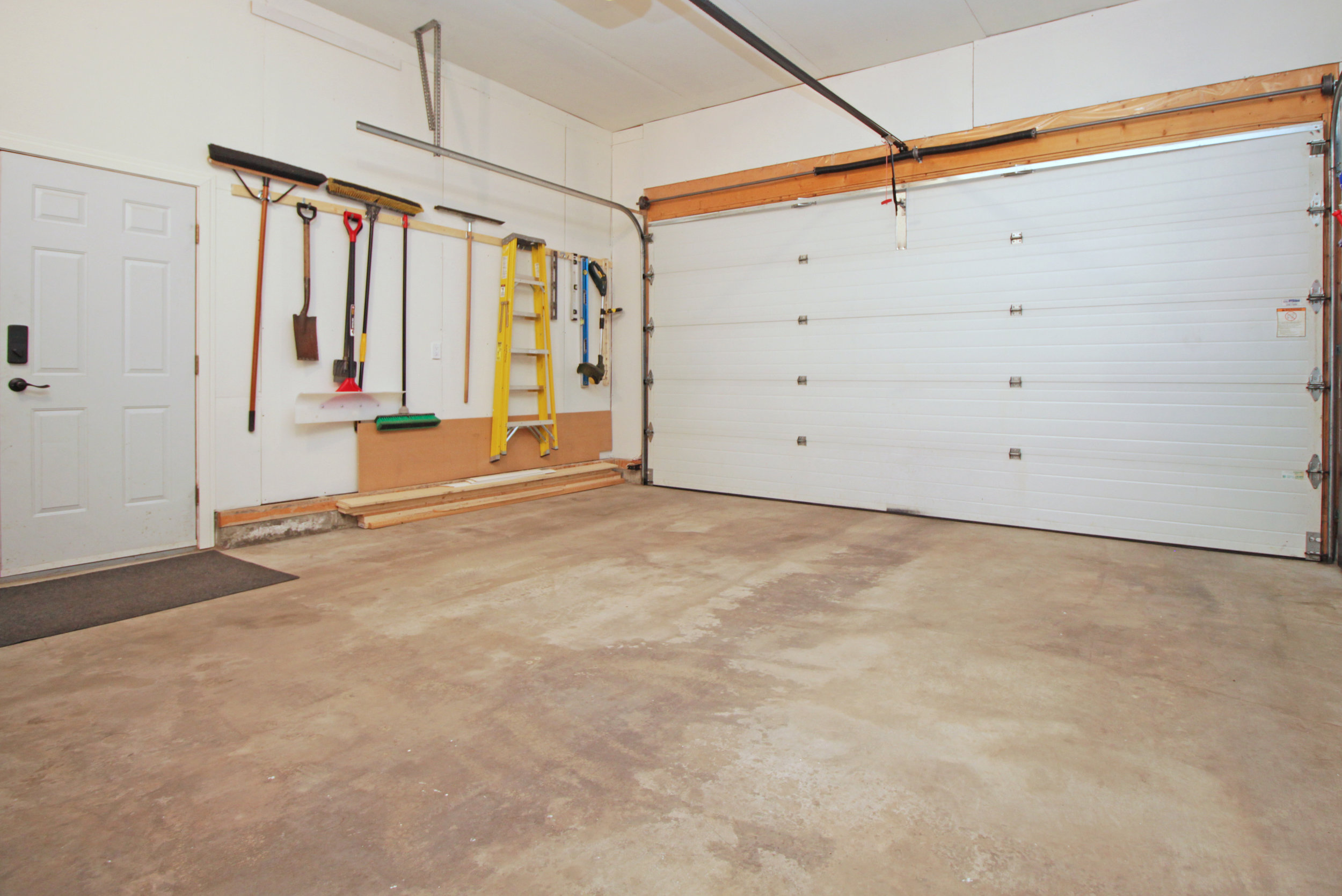 Garage.jpg