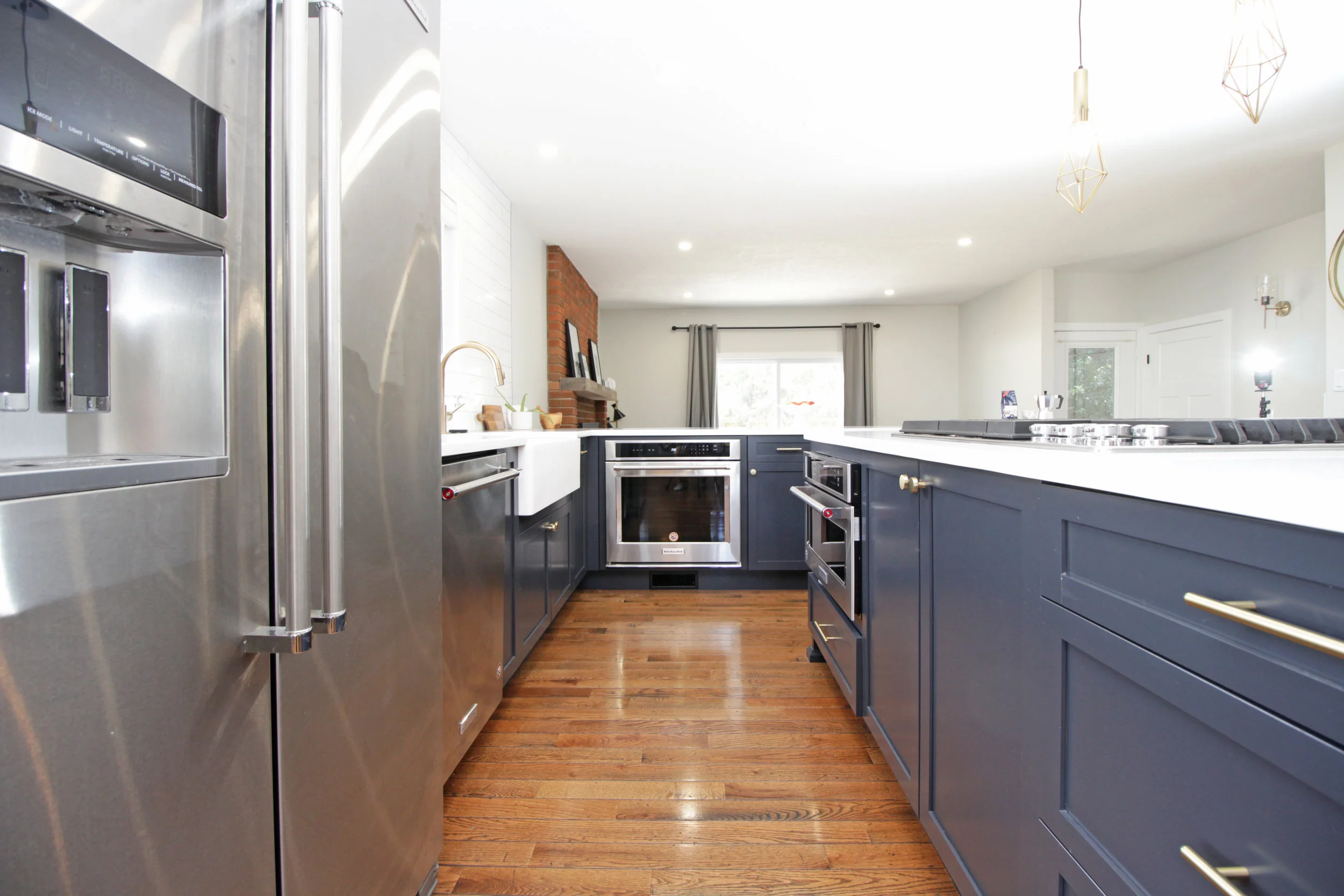 Kitchen3.jpg