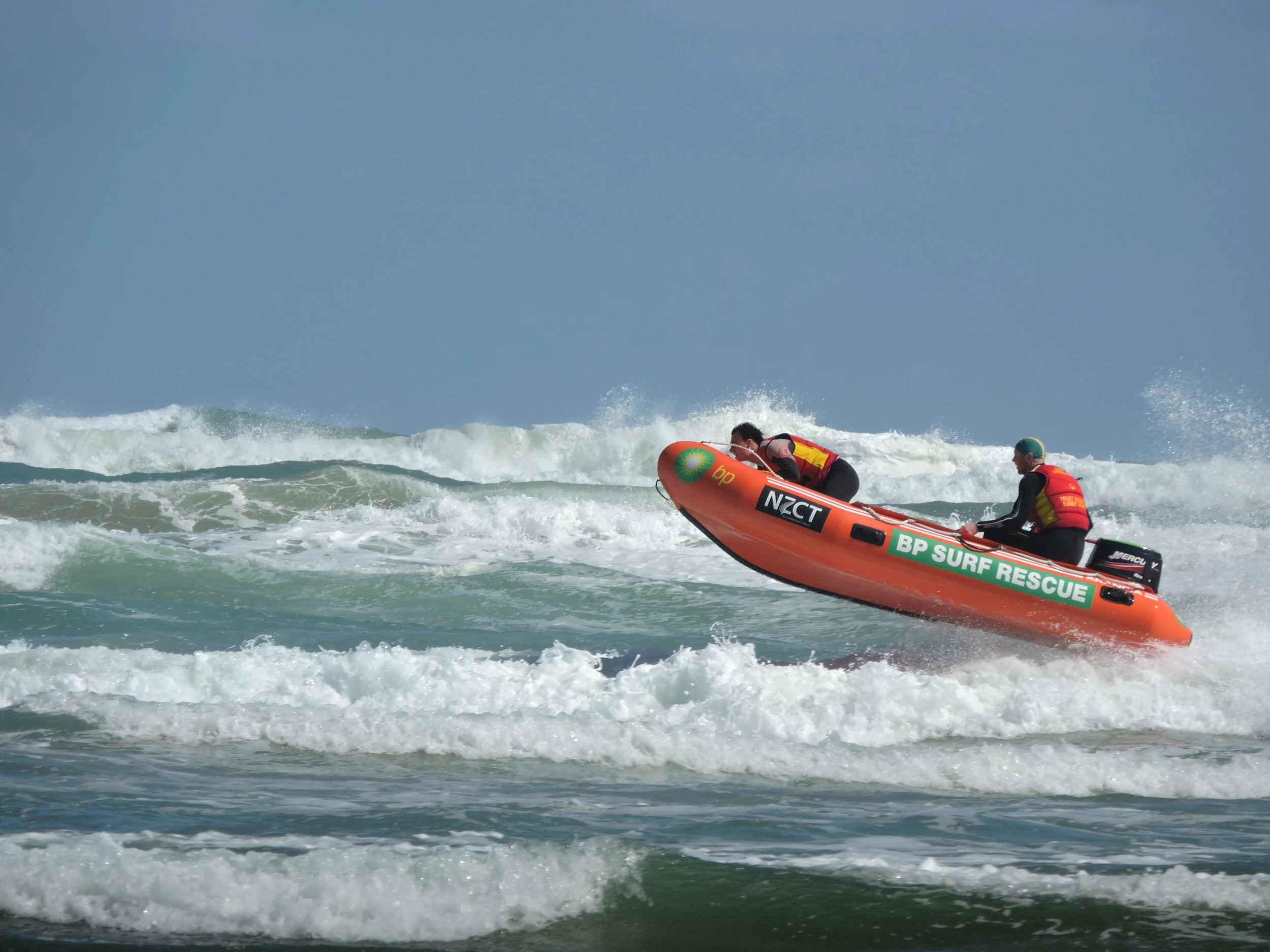Clean Sweep for Sunset Beach Lifeguards at 90 Mile Beach IRB Challenge