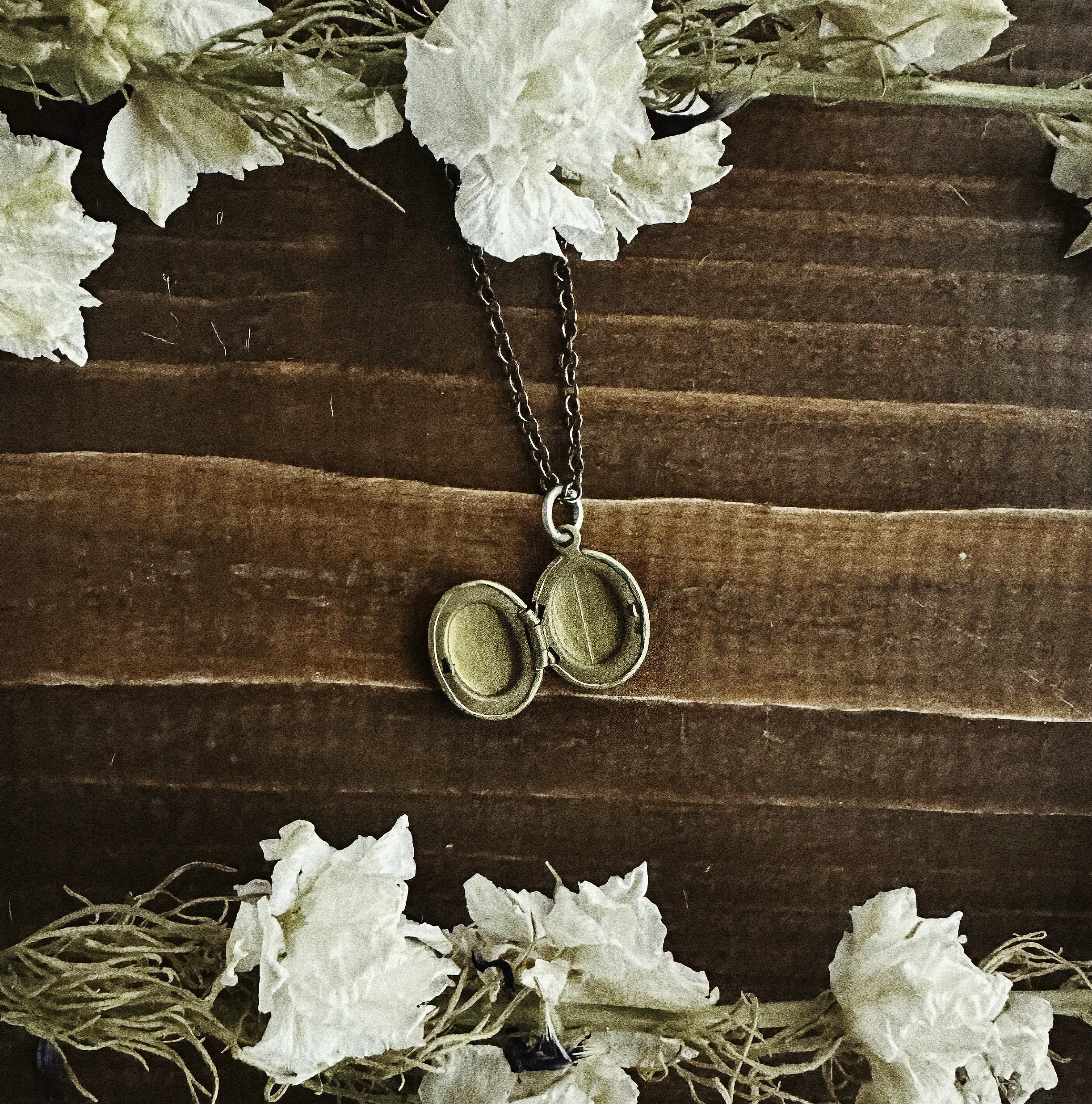 E477A00A-0A04-40C8-B204-54738711E316