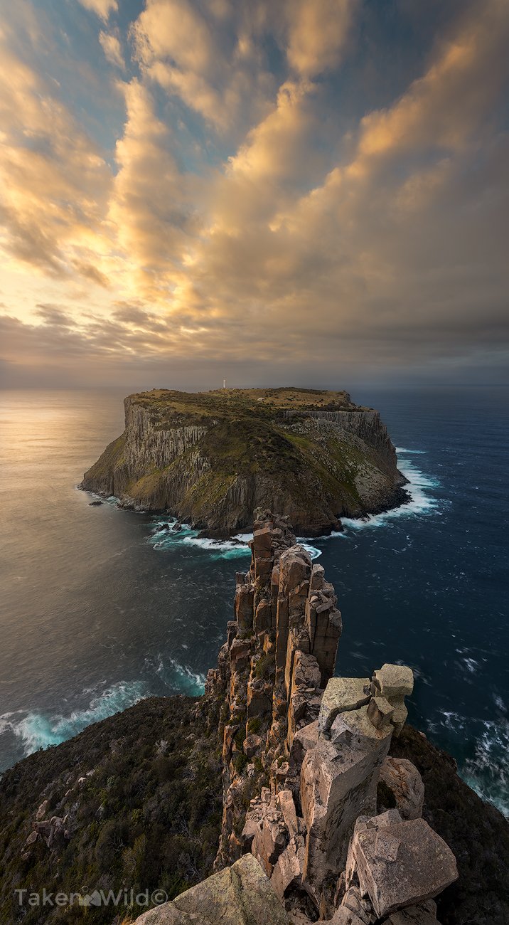 Edge of Dawn - Dec 2019 Cape Pillar, Tasman NP, Tasmania