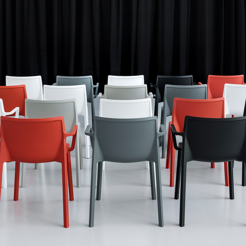 kristalia-lp-stackable-chair_17_large.png