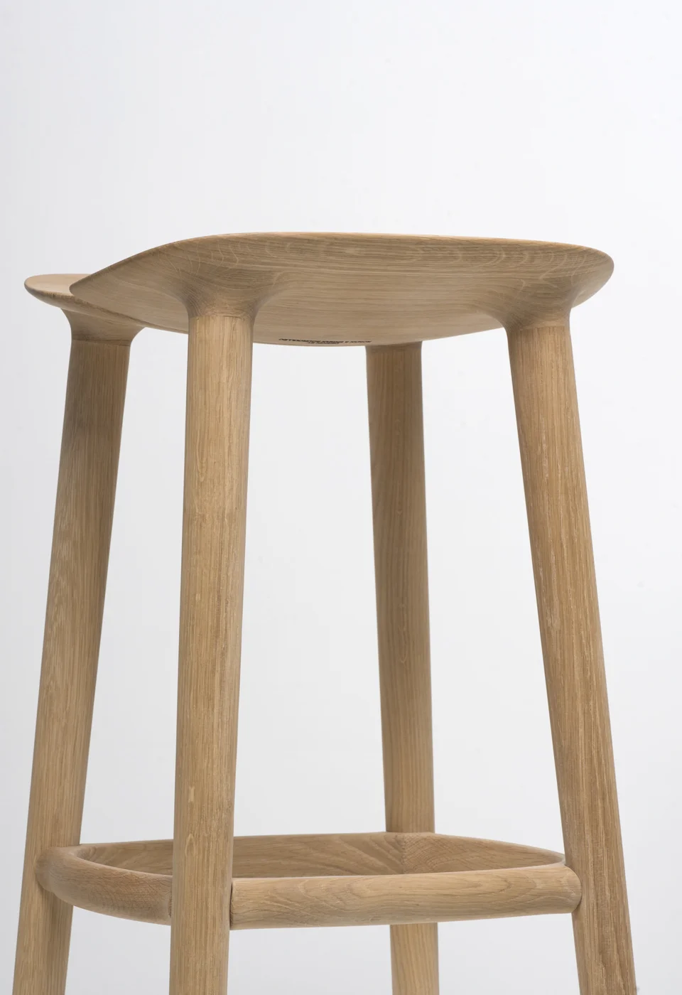 Mattiazzi_Osso_Stool_RonanErwanBouroullec_6.jpg