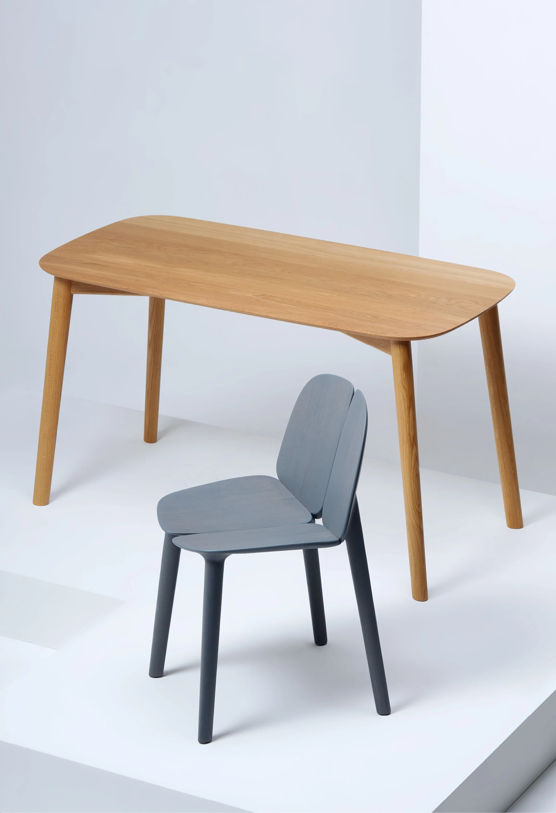 Mattiazzi_Osso_Table_RonanErwanBouroullec_4.jpg