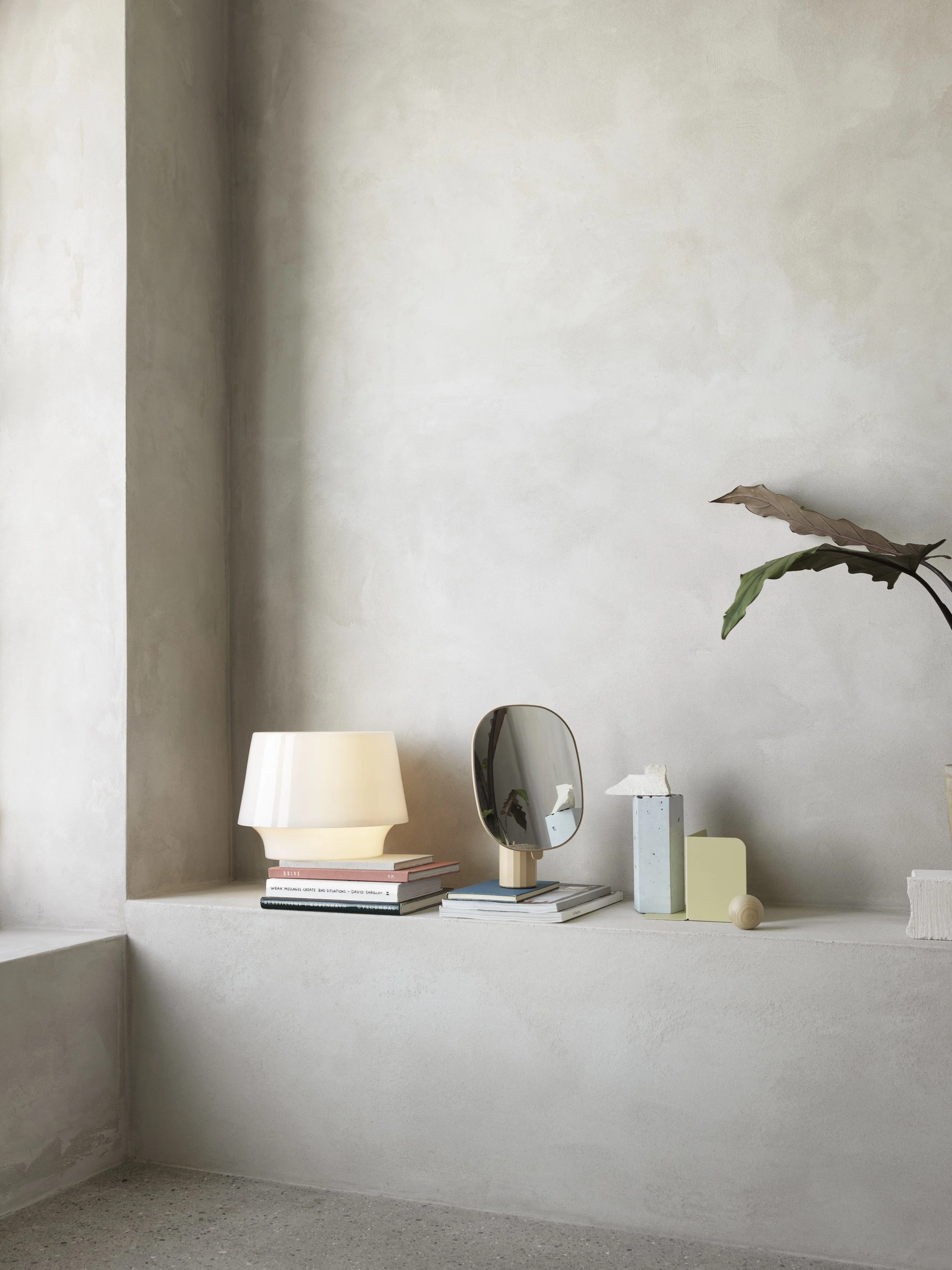 Cosy-In-White-Large-Mimic-Mirror-Nude-Compile-Bookend-Green-Beige-Org.jpg