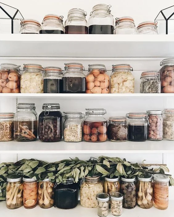Pantry3.jpg