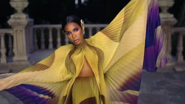 Kelly Rowland - Flowers