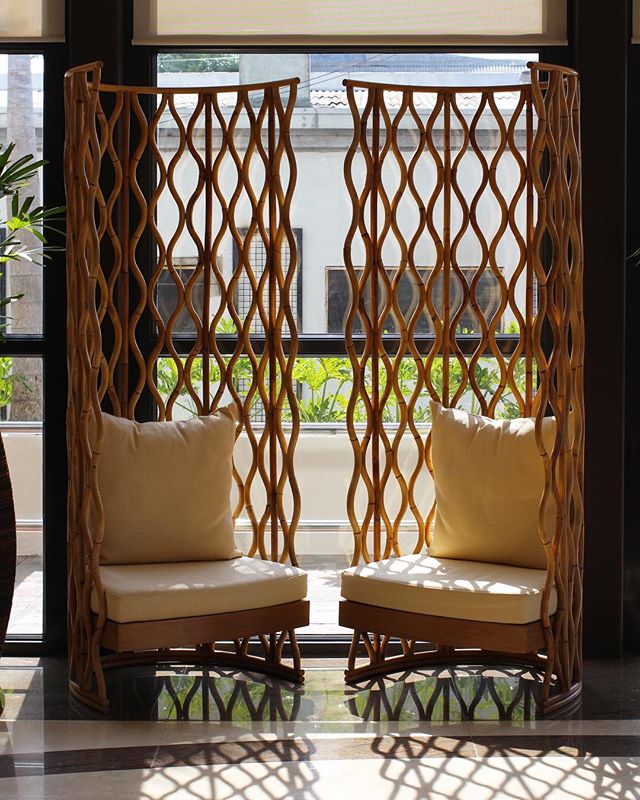 Our Gaia King Chairs will greet you at the Ivy Wall Hotel in Puerto Princesa. Made of flame-bent Rattan and all done by hand. 👌🏻