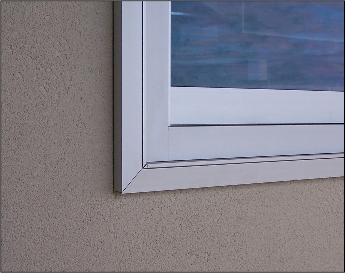West Rim Window Carinya Accessories | Geraldton, Dongara, Broome — GLASSco WA