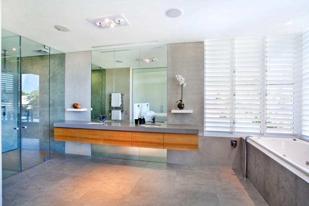 Bathroom Frameless Shower Screens