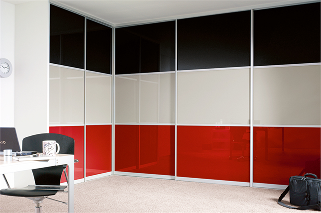 fitted-sliding-wardrobe-black-red-cream-glass-home-office-thumb.png