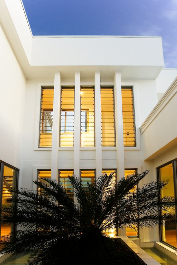 Louvres light