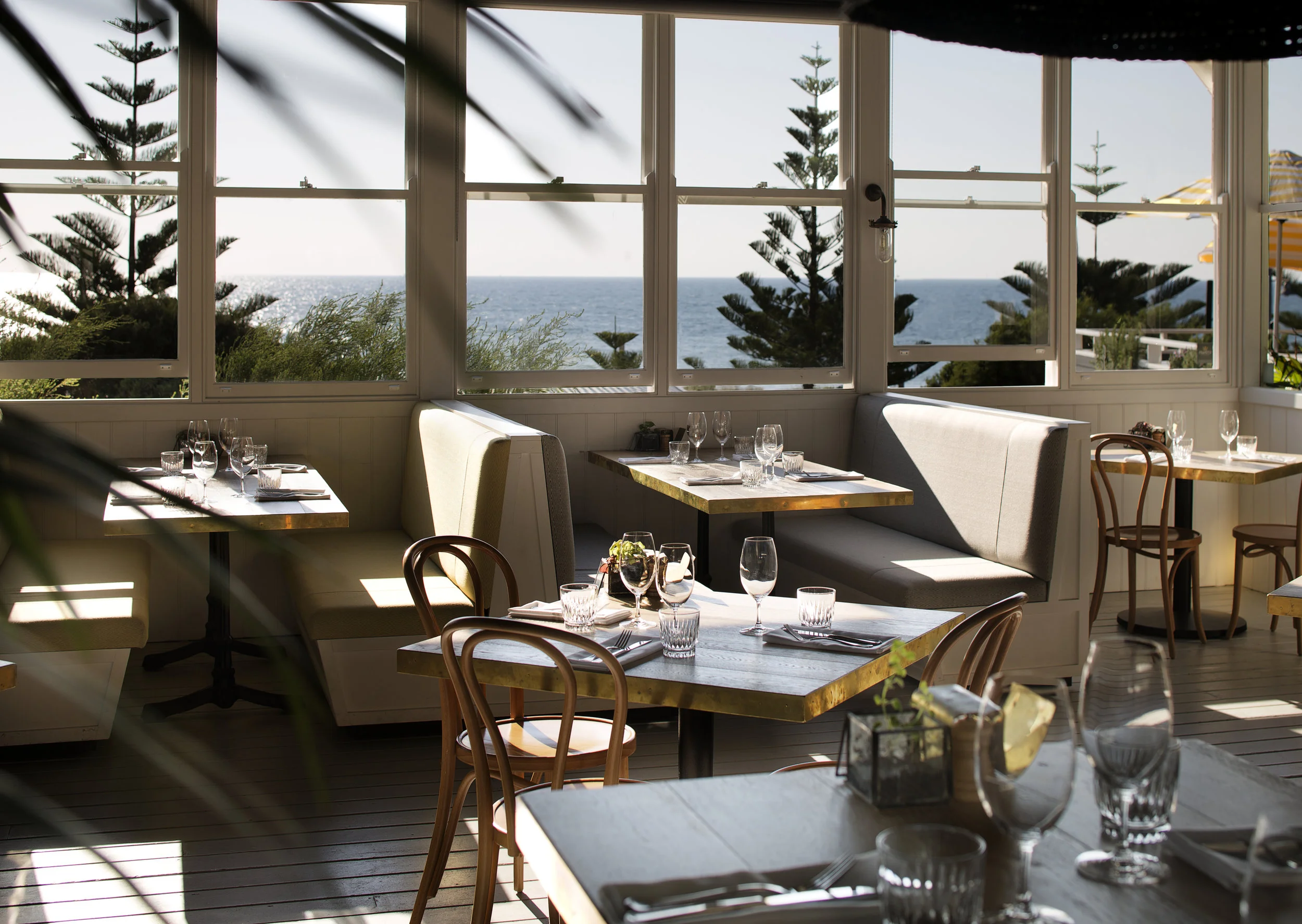 Introduction Of Double Hung Timber Windows Introduces The Hampton Feel