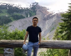 Renfei Zou, Solutions Engineer @Facebook 在Facebook担任Solutions Engineer的Renfei负责为Facebook北美东部的电商以及零售业客户提供市场营销解决方案。在加入Facebook之前,他曾任职于IBM Waston. 除了会写代码,他还做过新东方的口语老师。 Keyword: #MachineLearning