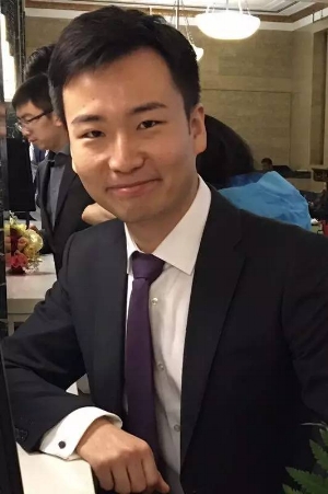 Bolong Li, Senior Manager, Mobile Marketing @Audible, an Amazon Division Bolong现任亚马逊的移动营销高级经理。他也曾在苹果公司从事商业开发。在产品管理领域颇有建树的他很高兴和大家分享他的行业经验以及创业经历。 Keyword: #ProductMarketing
