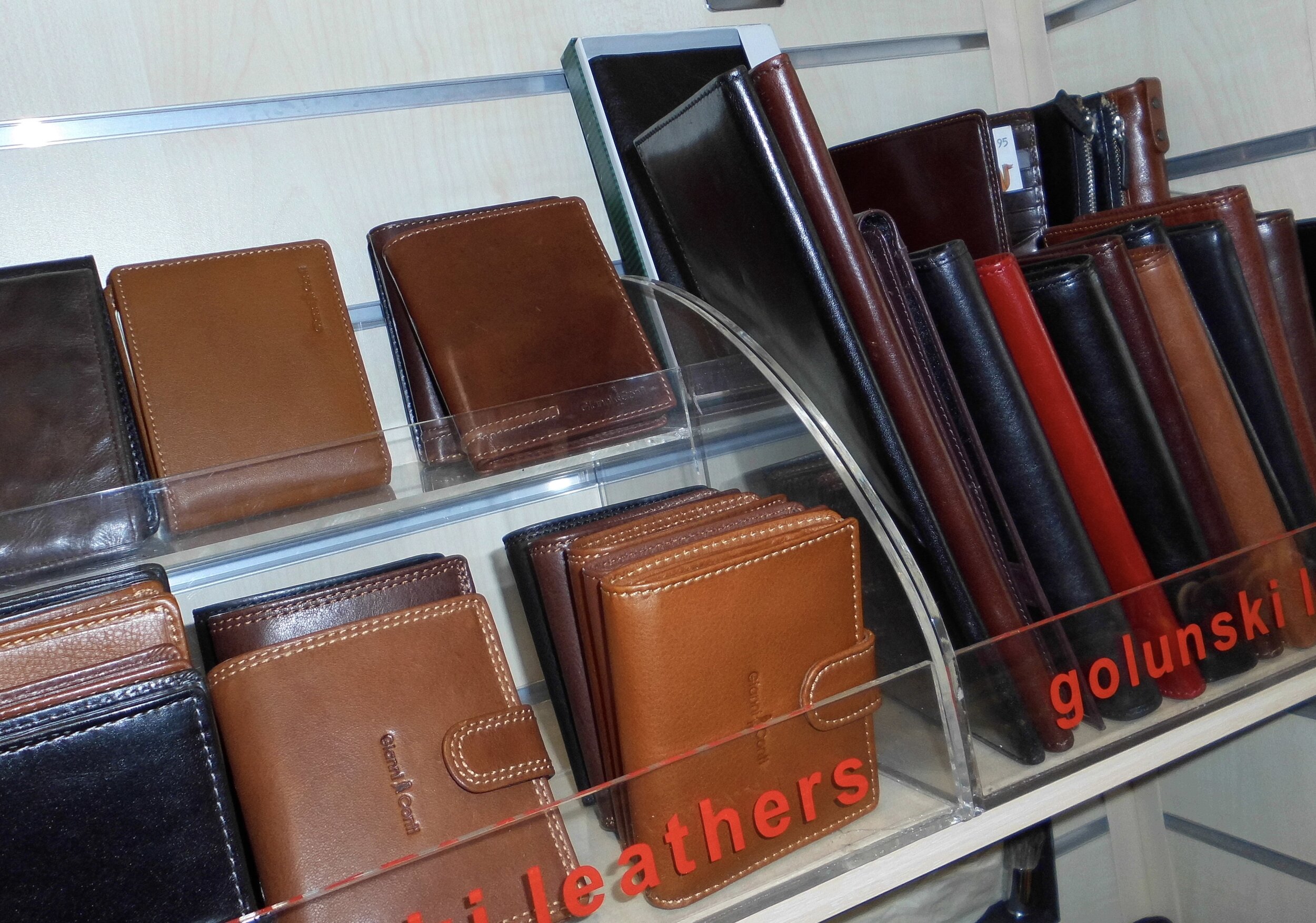 Gianni Conti Italian Leather Gents Wallets