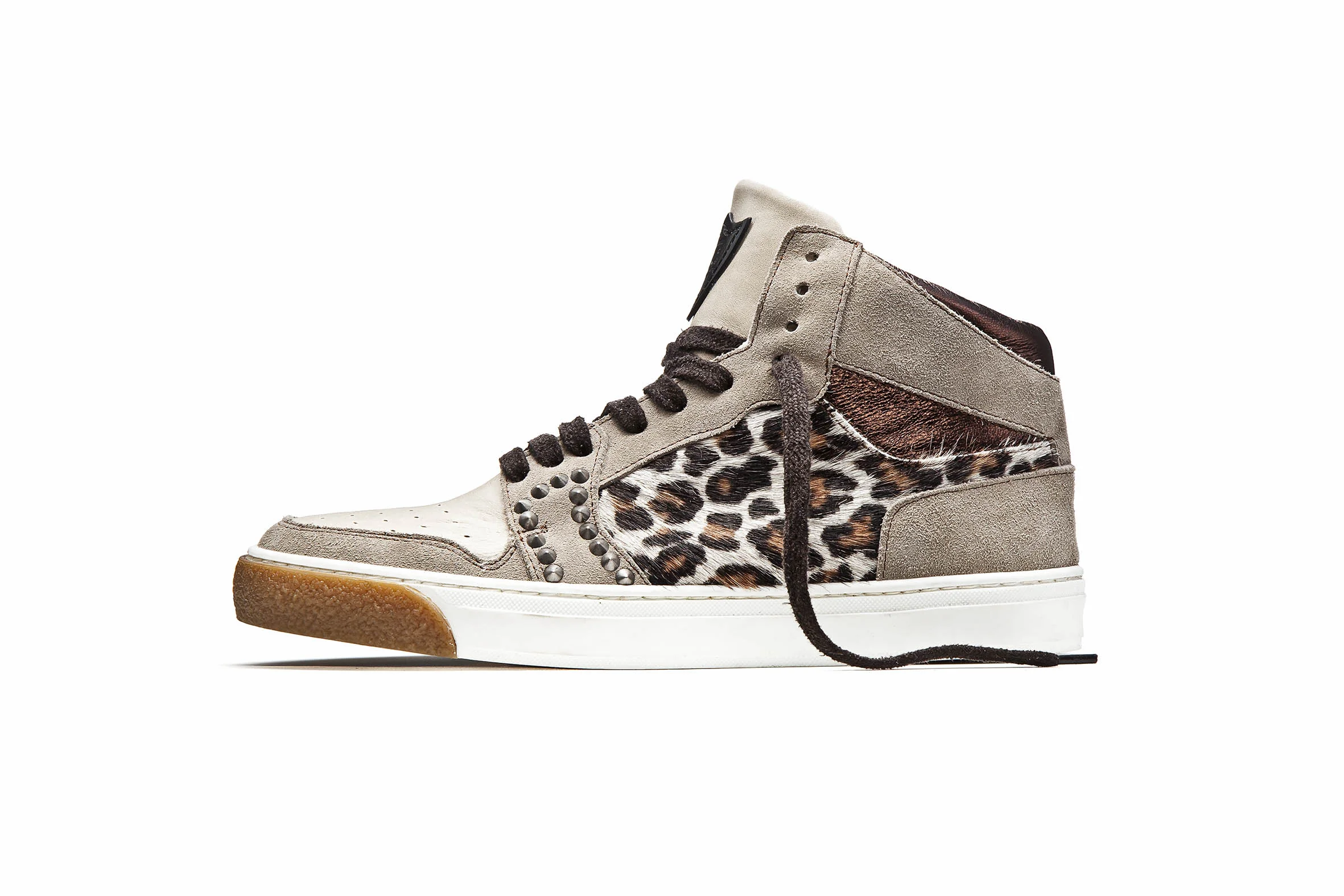 DUNCAN WILD KICKS.jpg
