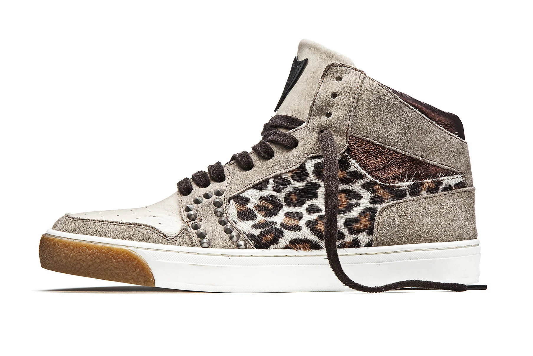 DUNCAN WILD KICKS.jpg