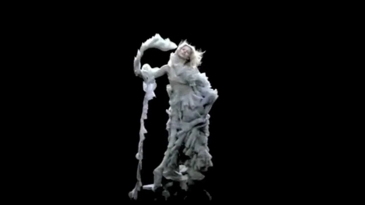 alexander mcqueen kate moss hologram