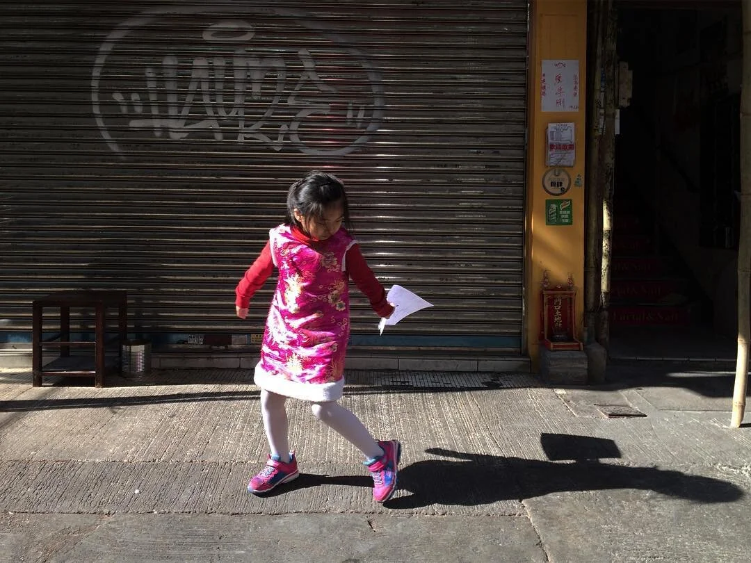 #hk #hkig #streetphotography #street #streetstyle #composition#hongkongers #everyday #everydayasia #everydayhongkong #hongkong #islanders_hk  #moment