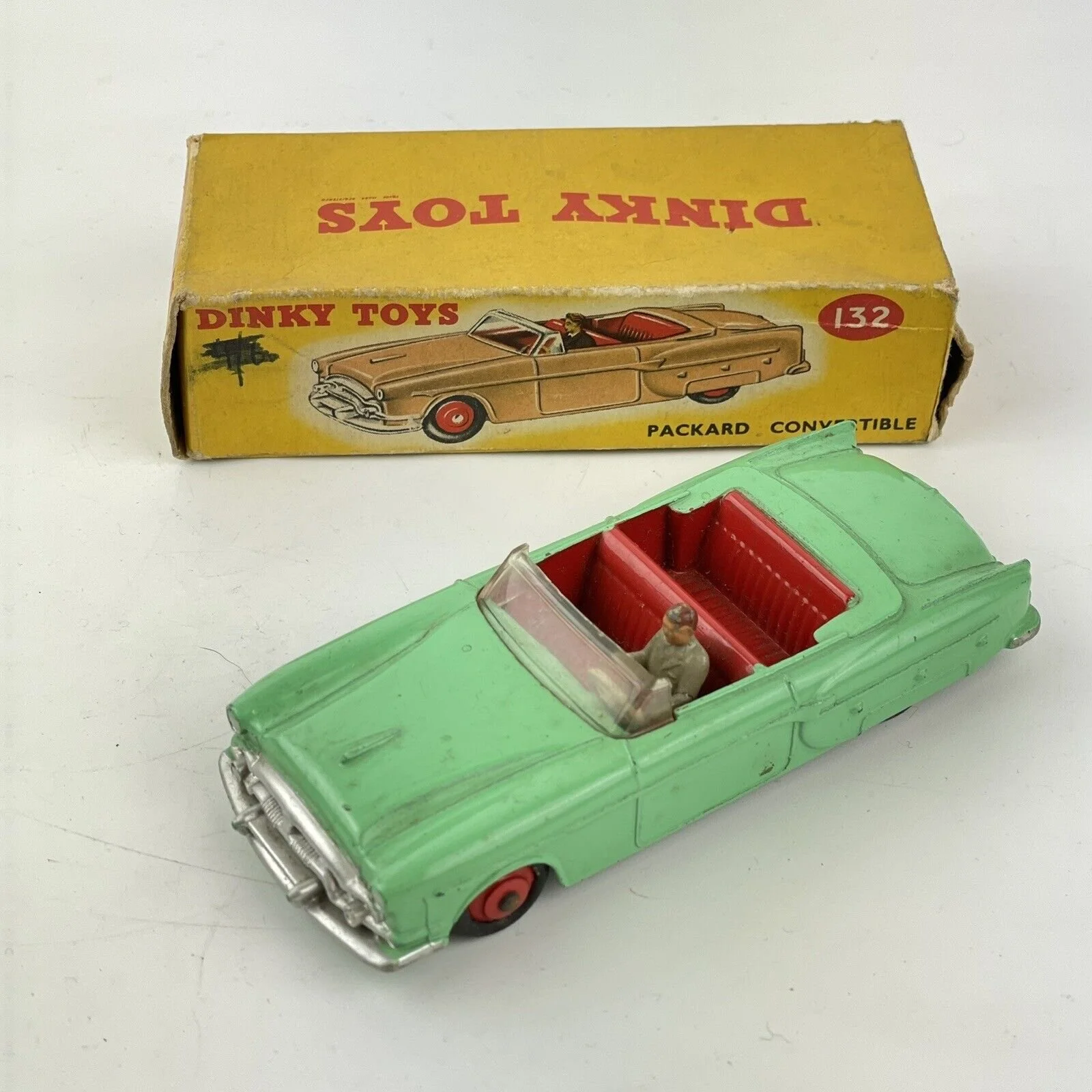 Vintage Boxed Dinky Toys No 132 Packard Convertible Light Green Body