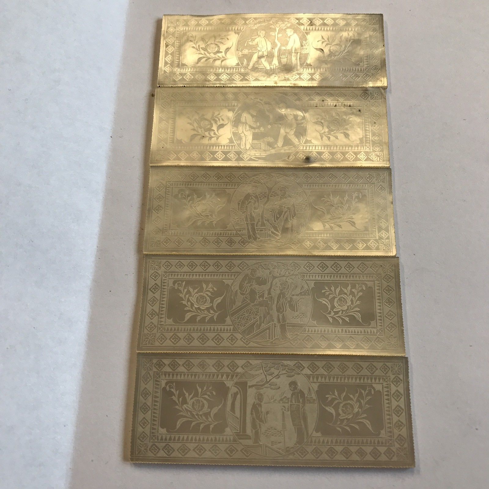 1 X Antique Mother Of Pearl Chinese Gaming Counter Rectangular Leaf Design Long