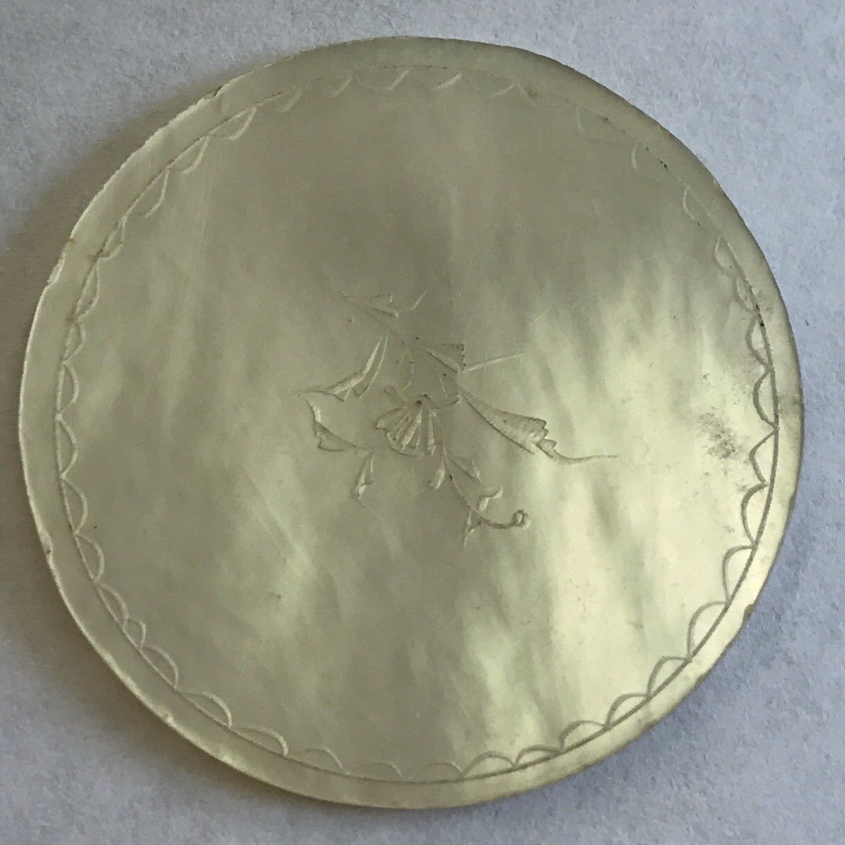 1 X Antique Mother Of Pearl Chinese Gaming Counter Round Pagoda Design