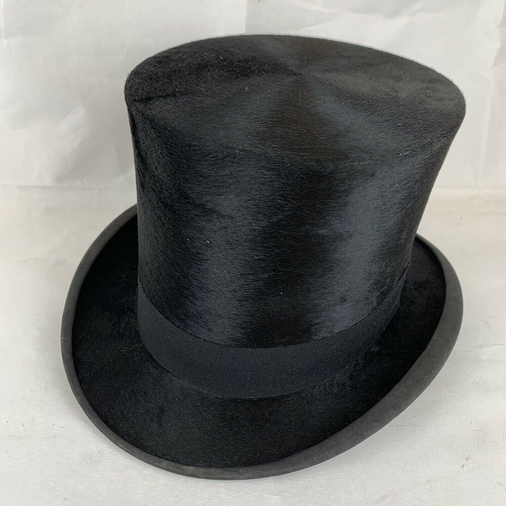 Vintage English Cloth Top Hat Box With Leather Strap and Brass Lock &  Rivets