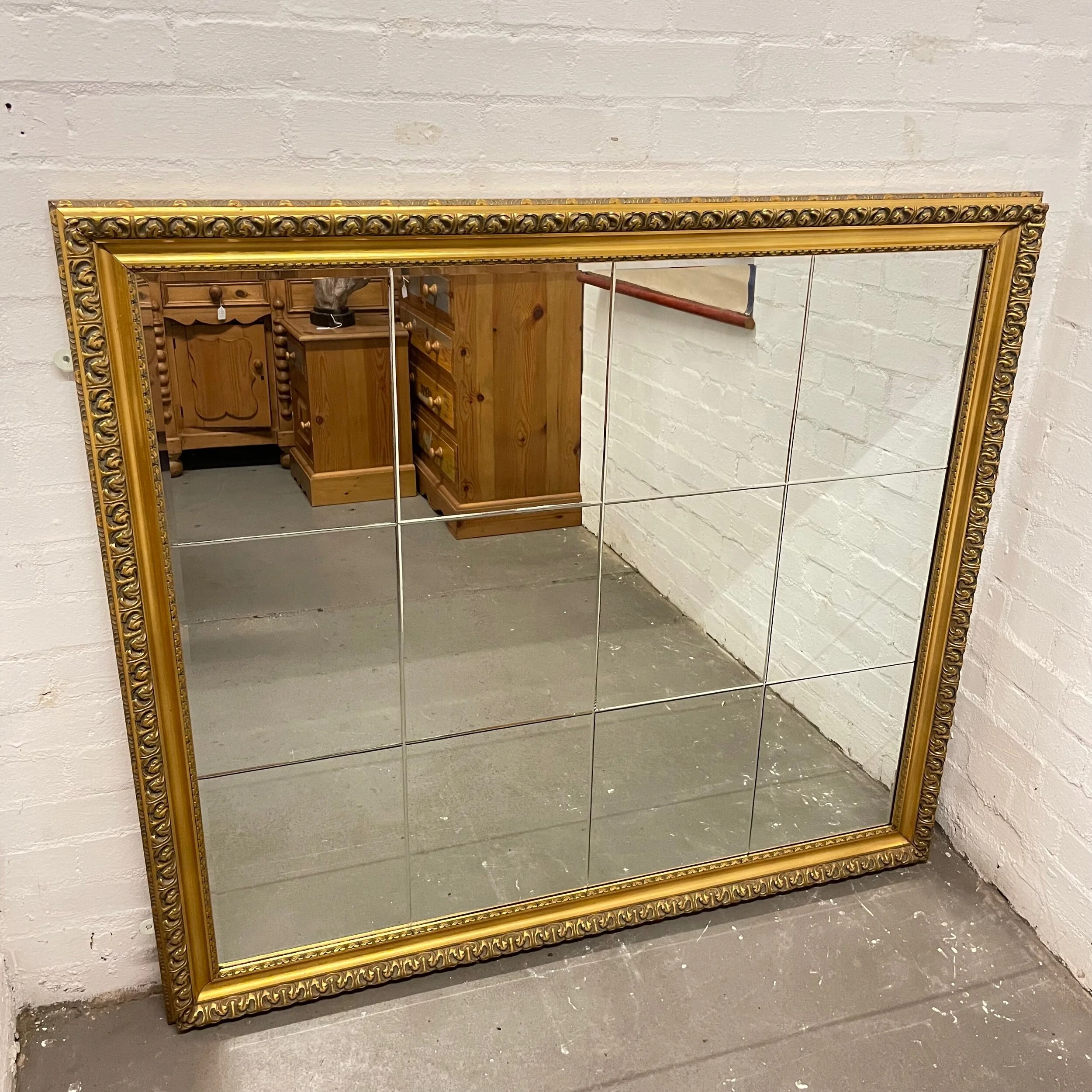 085B4F8A-7ADA-4809-90B1-4644B6D944B8