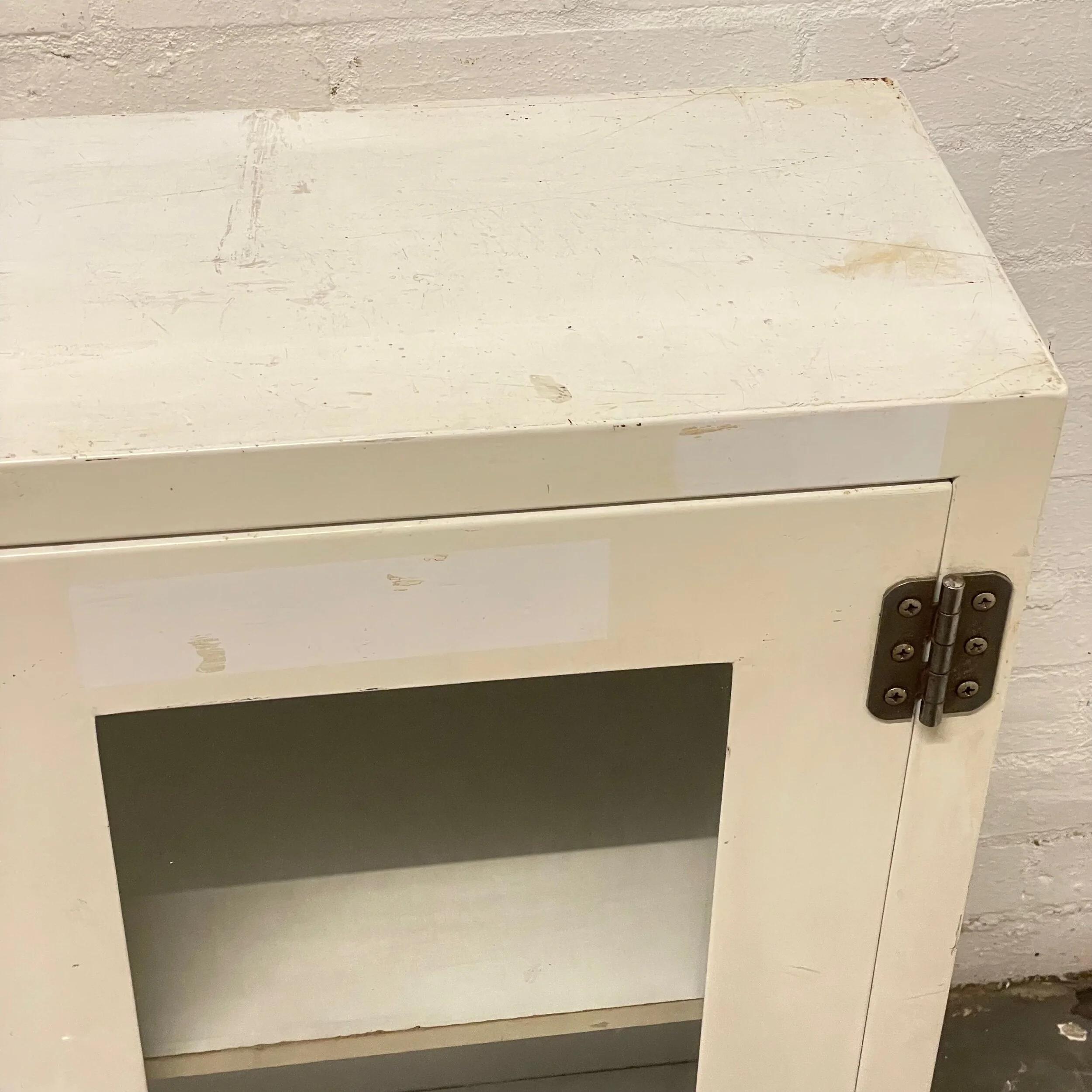 3F75274F-A3DF-4EBF-B4BA-00C382173F24