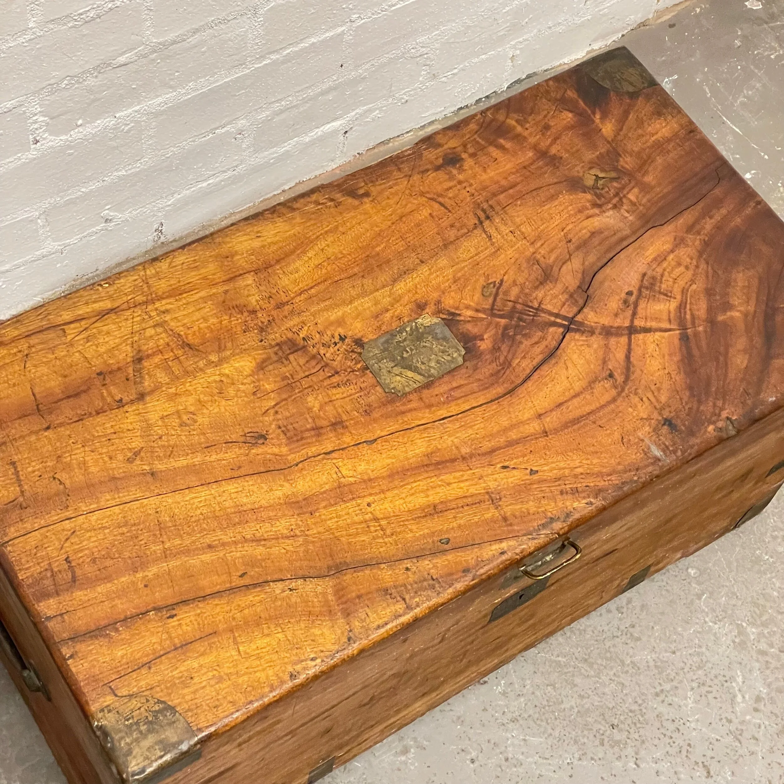 91F0BA3B-6306-4FBD-AF3E-85E4735C9405