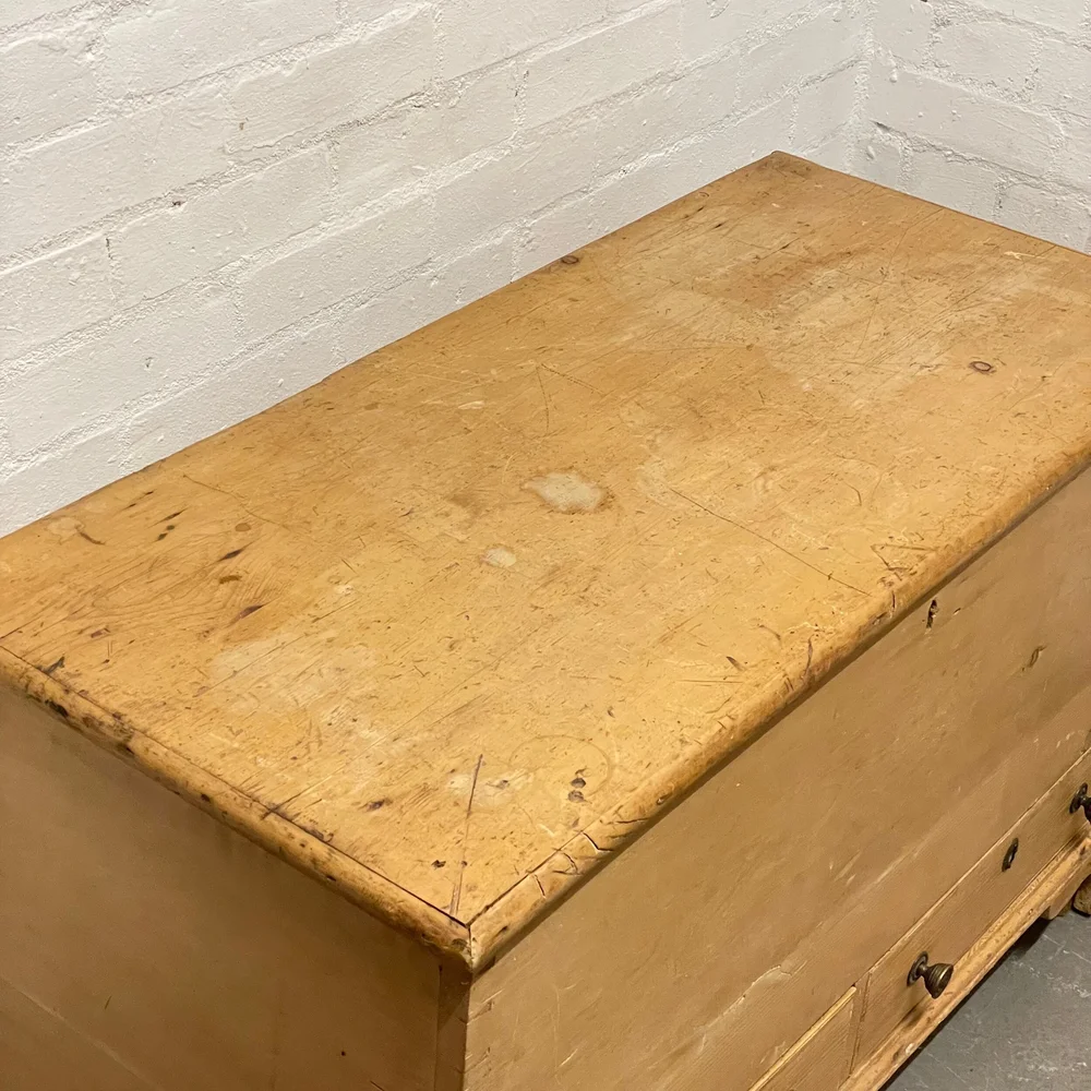 Solid pine 2024 blanket box