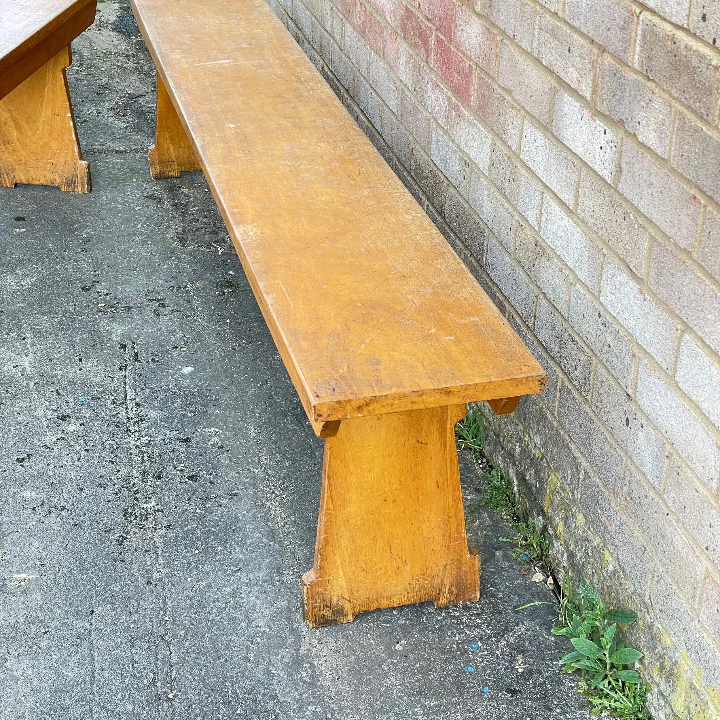 BF302A0F-6831-4C1C-AA49-B58AA8B45E7F