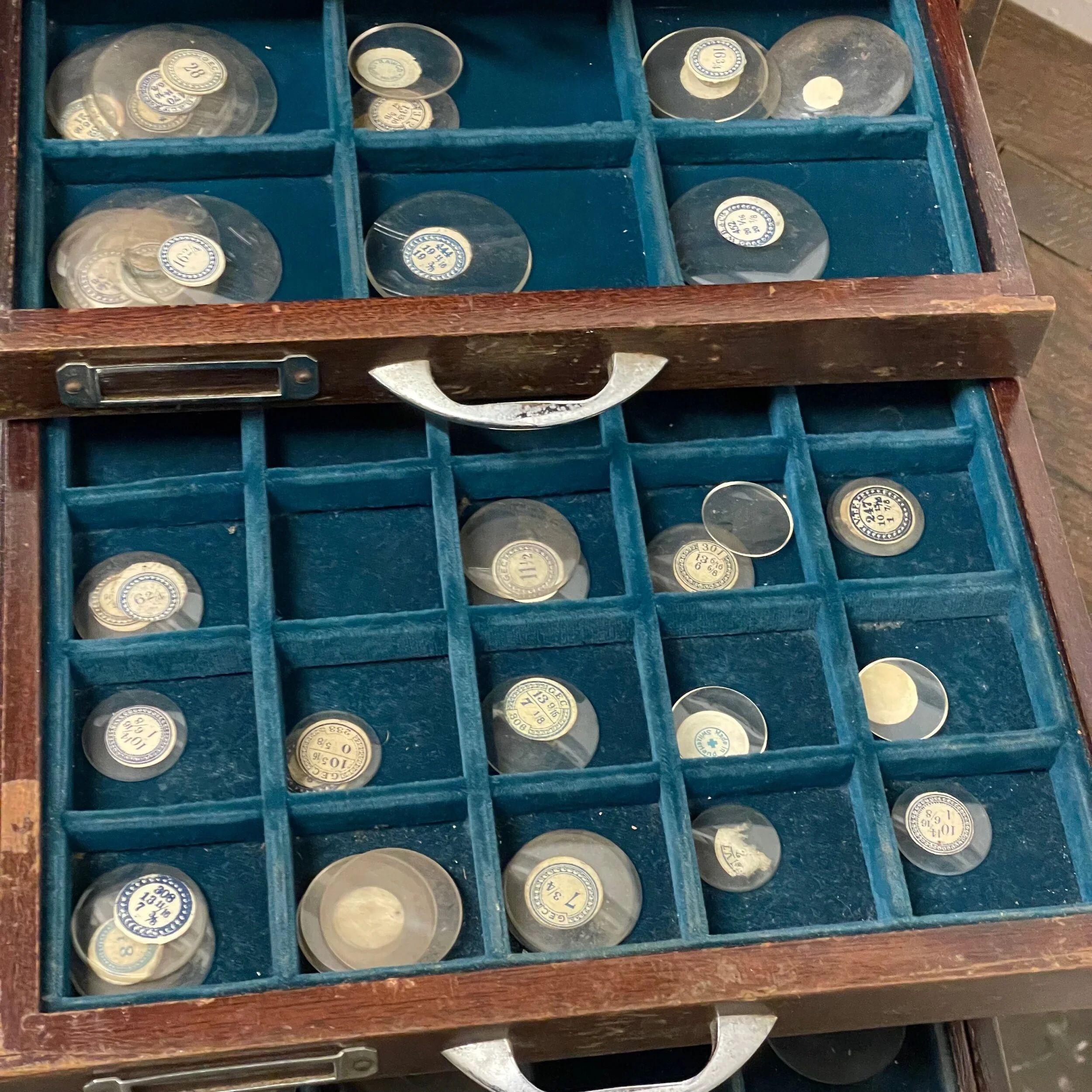 F19CEFE0-B741-4903-ABE2-60CF43EF94E0