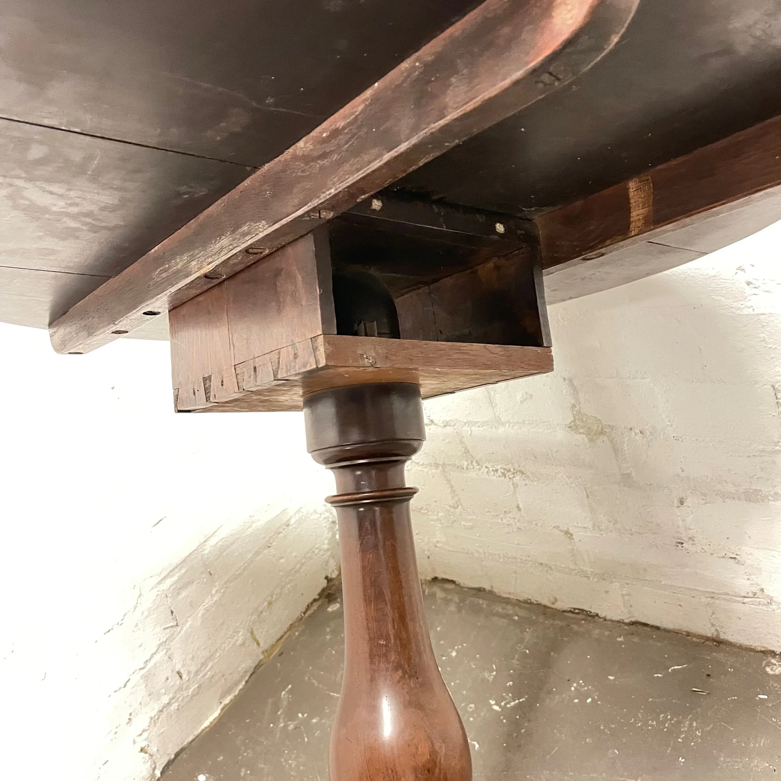 DB8E2670-F7E4-4FAA-BA0A-C223E428C2DD