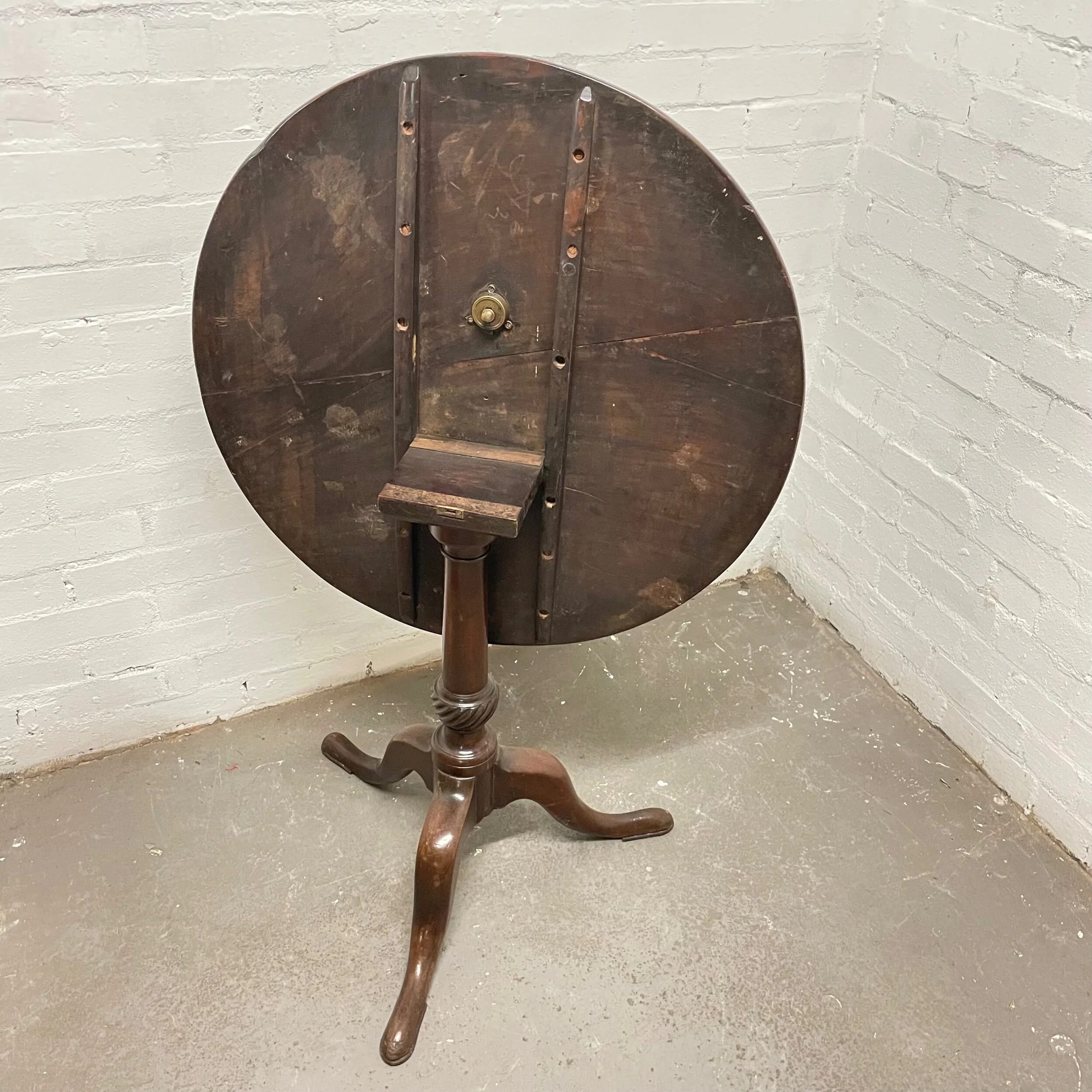 5A363C83-0AF1-4B99-84FF-AC8C3FA75A5E