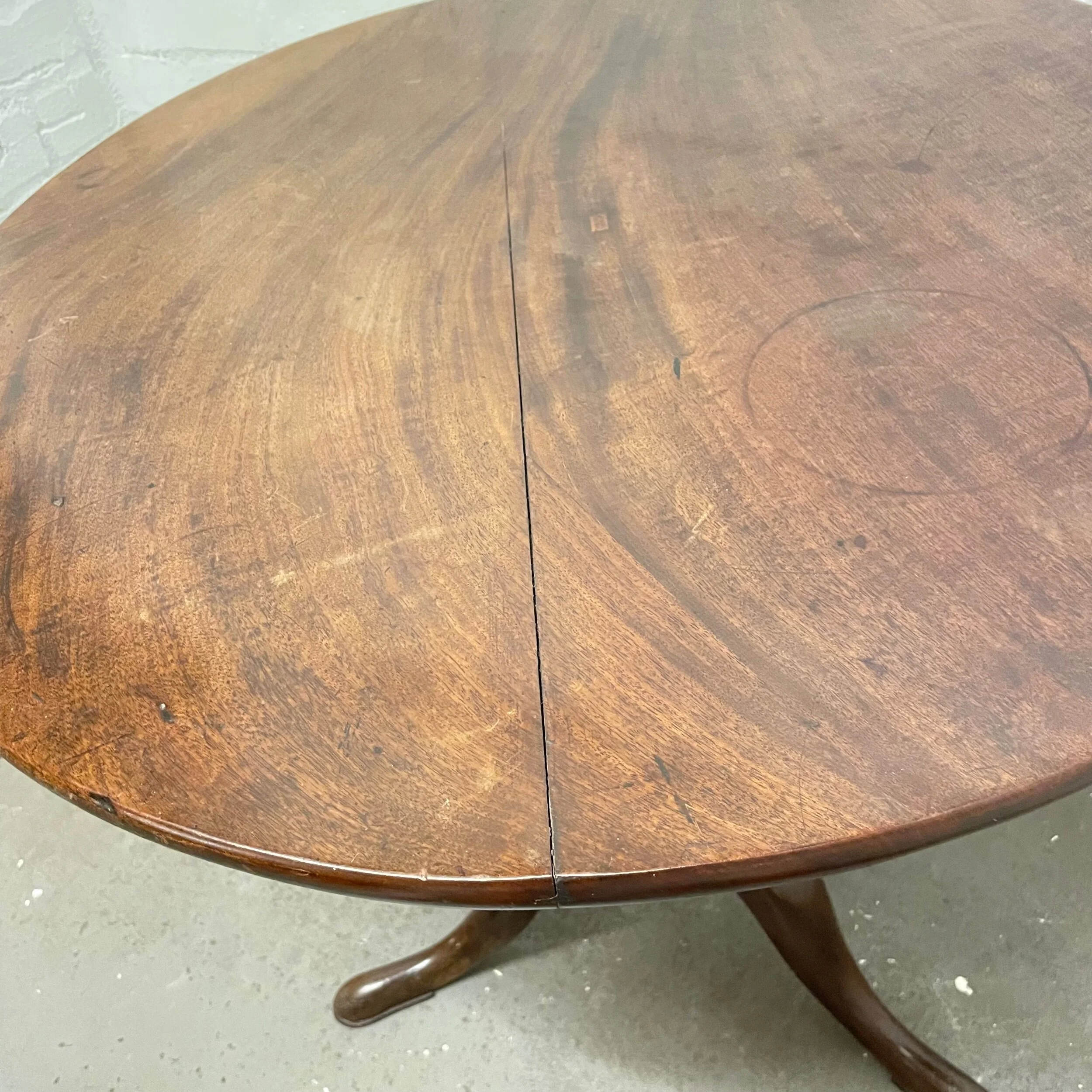 C736A7FB-9D96-4555-88F5-0568AF30329A