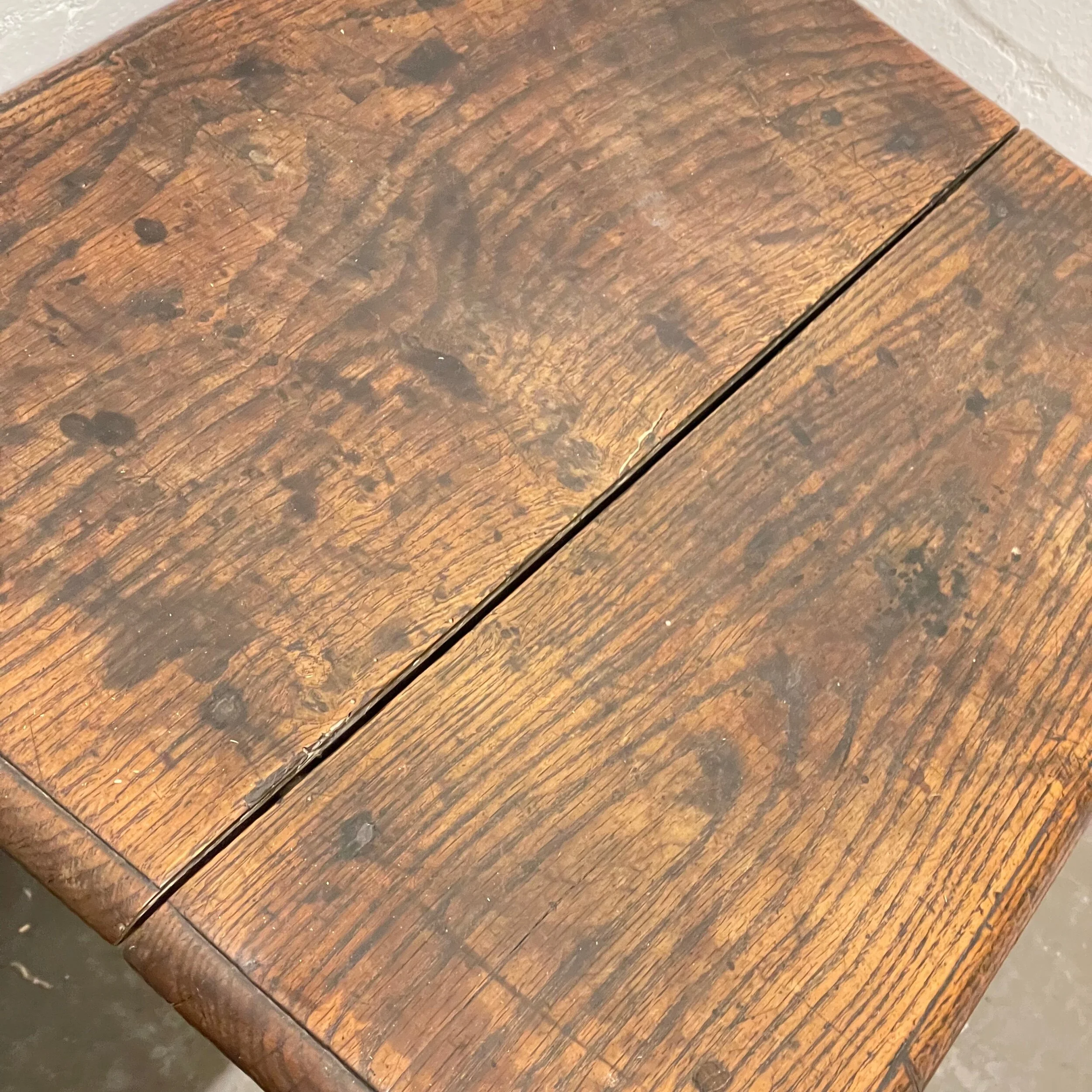 4EE1D34B-77E8-4BEA-B8EB-580DDCECCD58