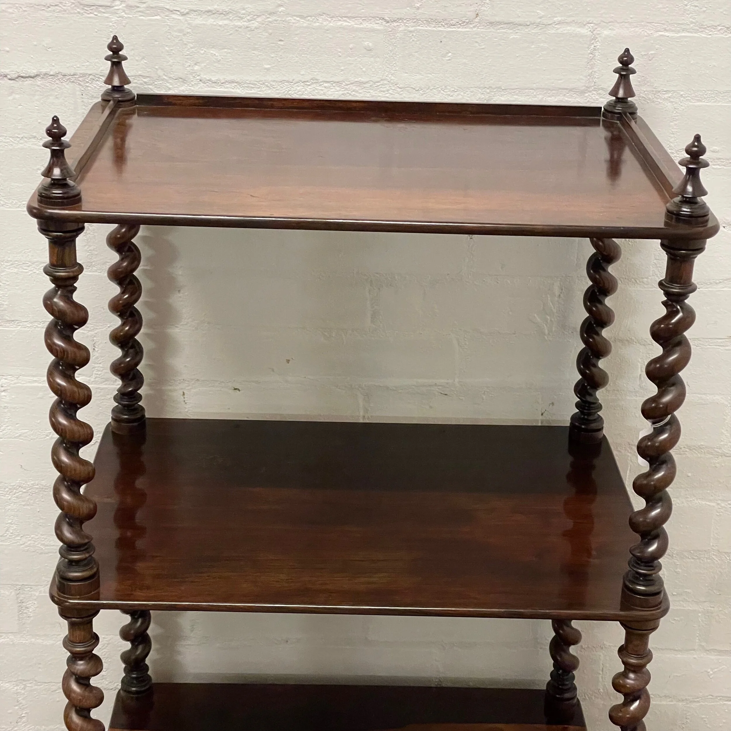 789B7CC3-3F7A-437A-8030-45CB4498C661