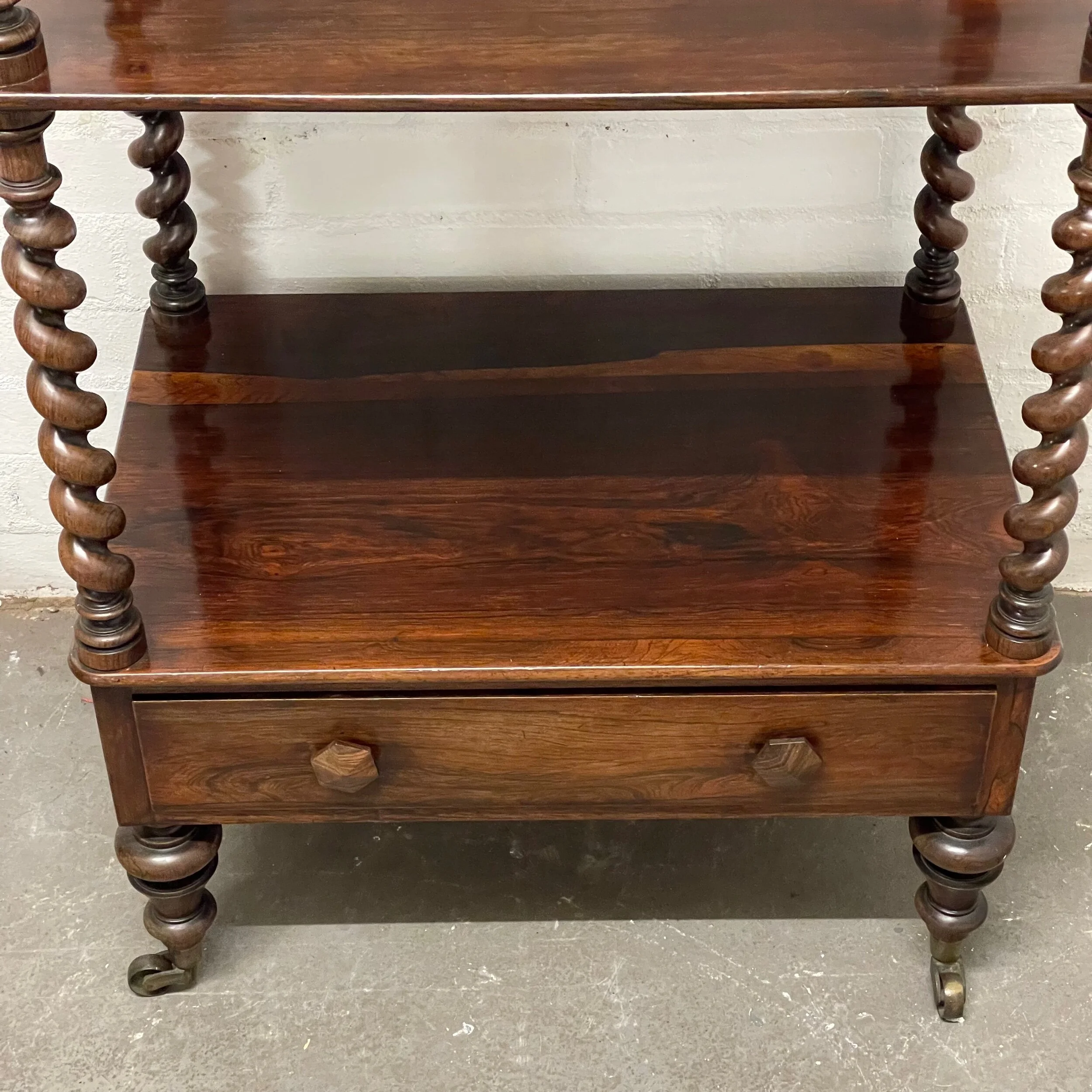 E604AD79-0252-4435-B85C-FD165F94FCA2