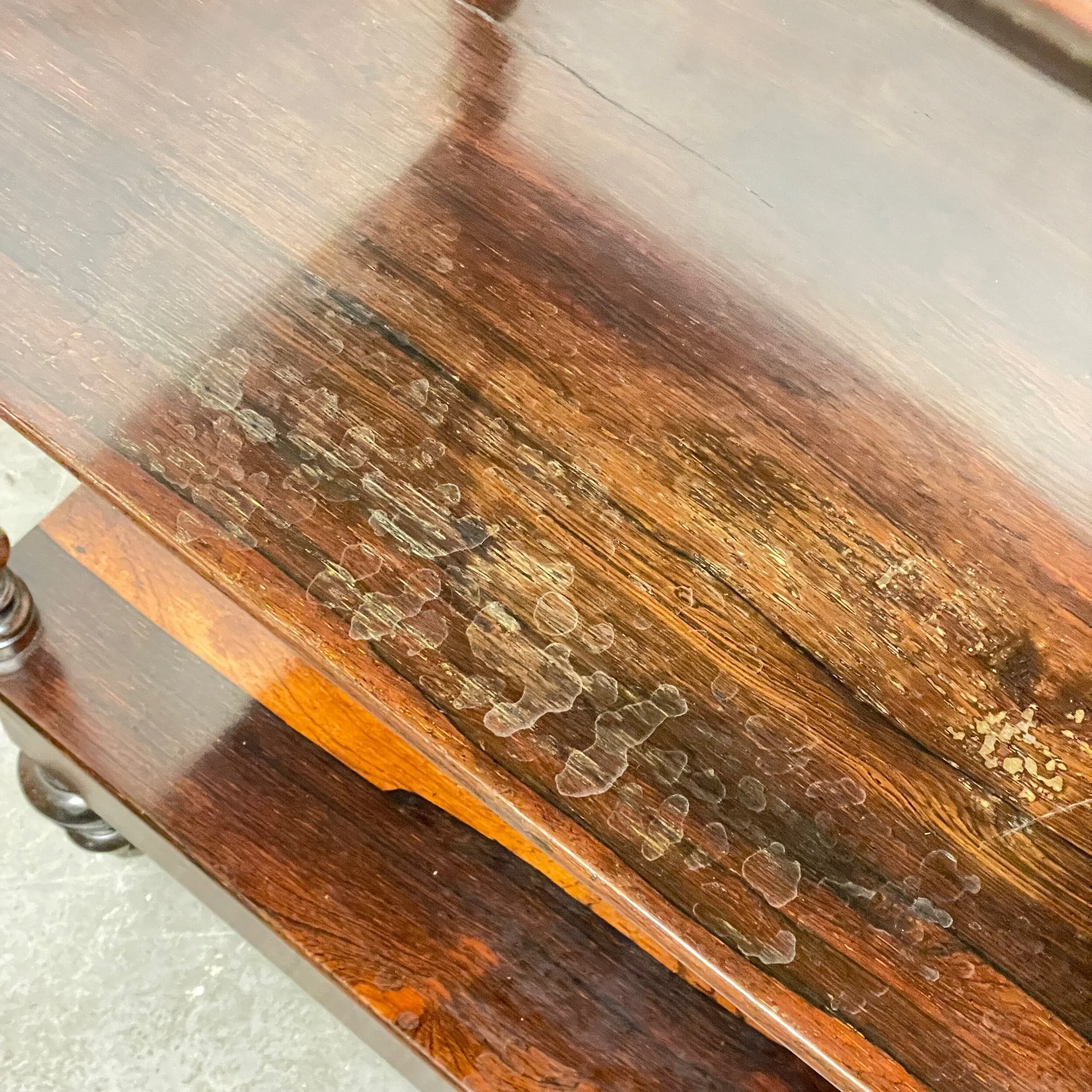 D68B8DB7-02B1-4F14-8278-31D828C35369