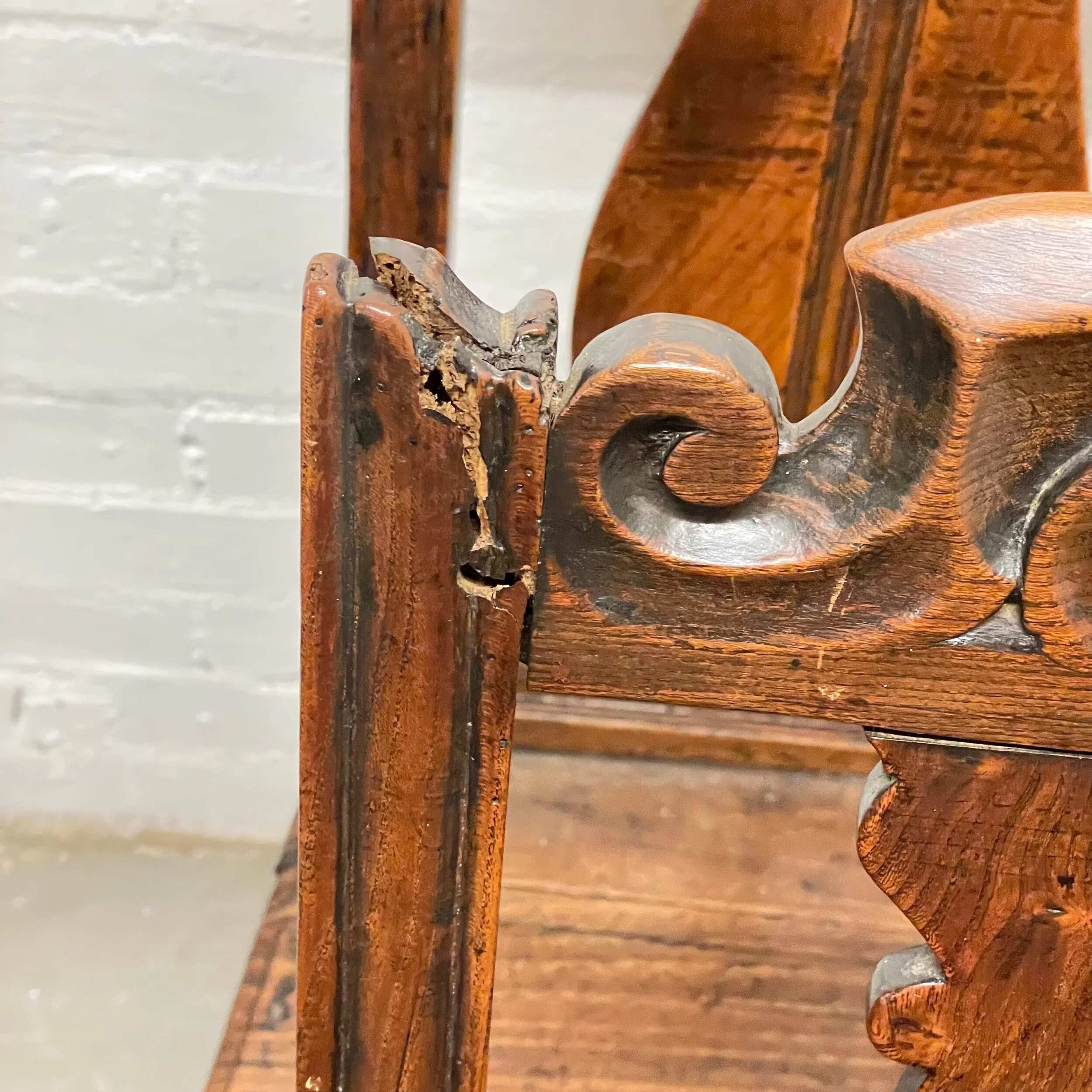 8EDB5921-0636-488D-942C-C37295B81AE4