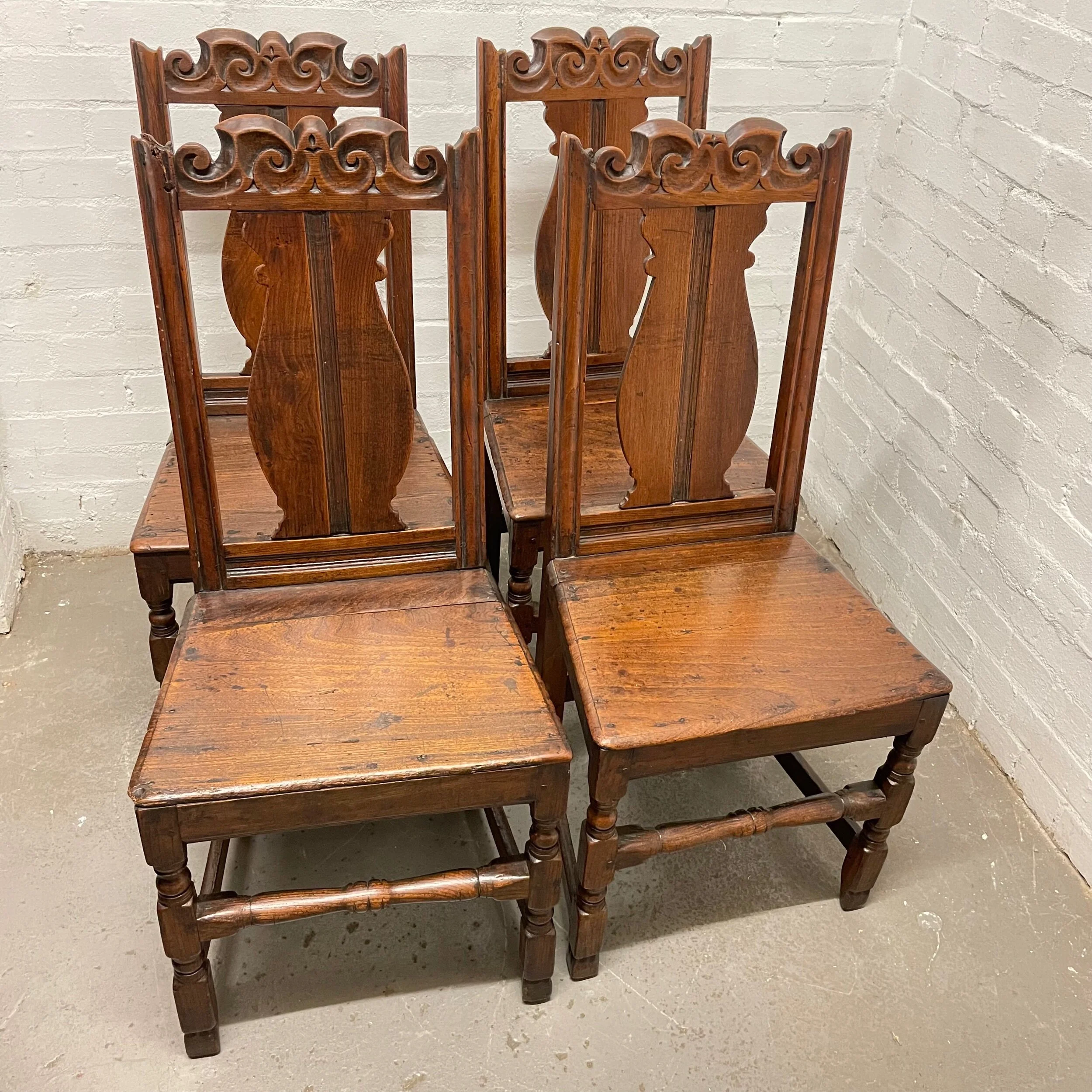 Antique 18th Century Set Of Four Oak Chairs