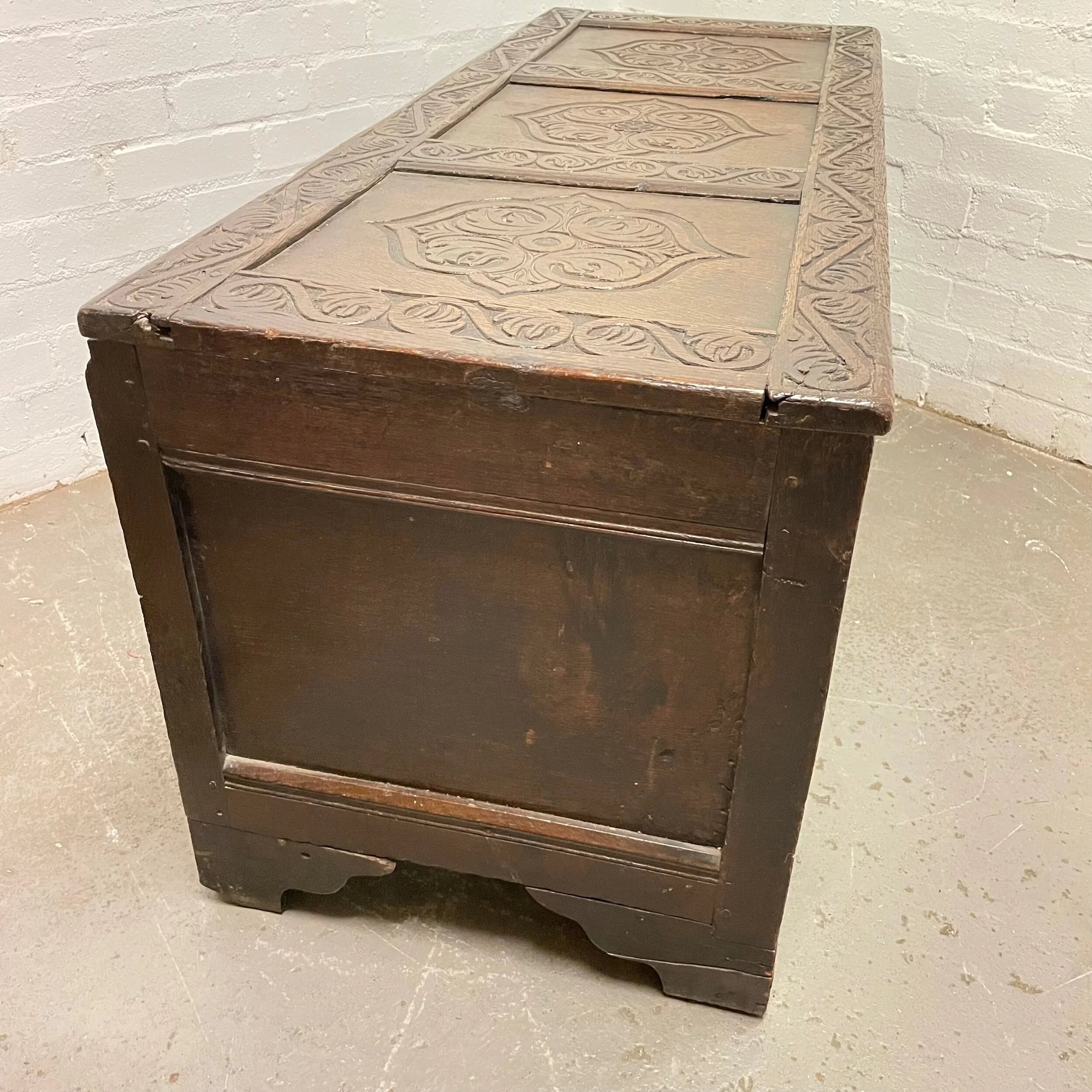 C1D5391C-8FDC-482B-A228-3F5DB0AE2744