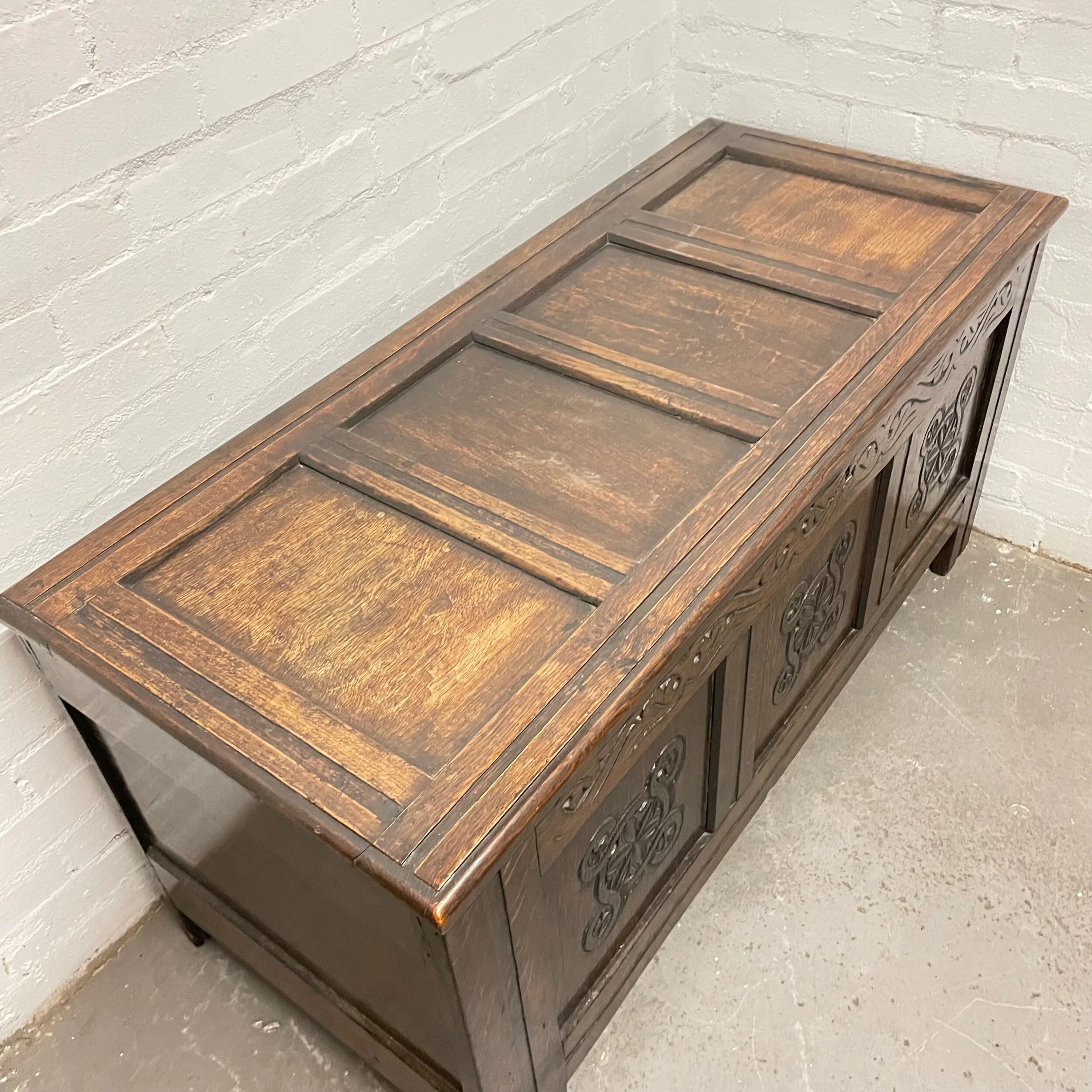 175EE176-6887-456C-ACAD-5F356C01607C