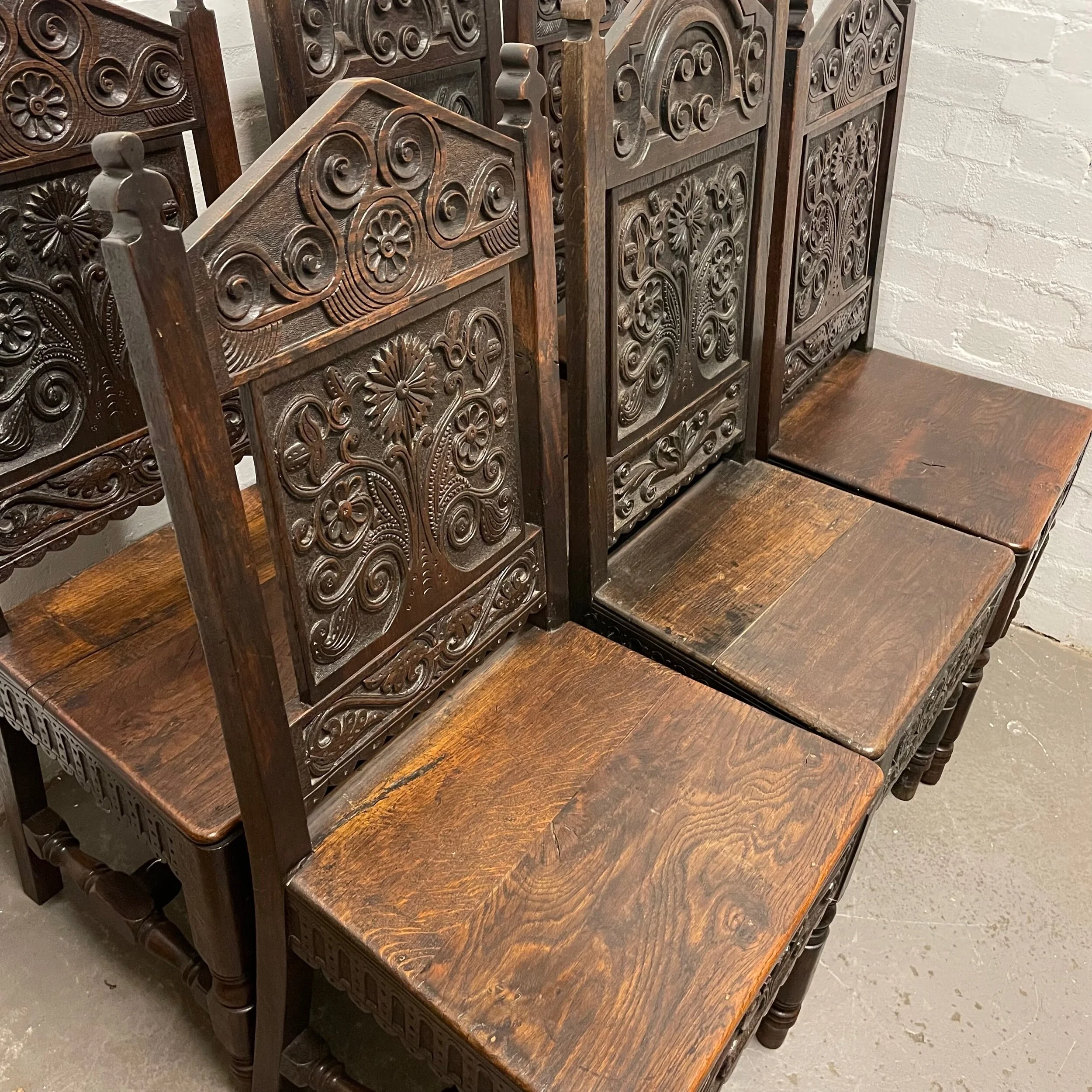 22979283-5C3F-4F58-B3FF-A388F3B95727