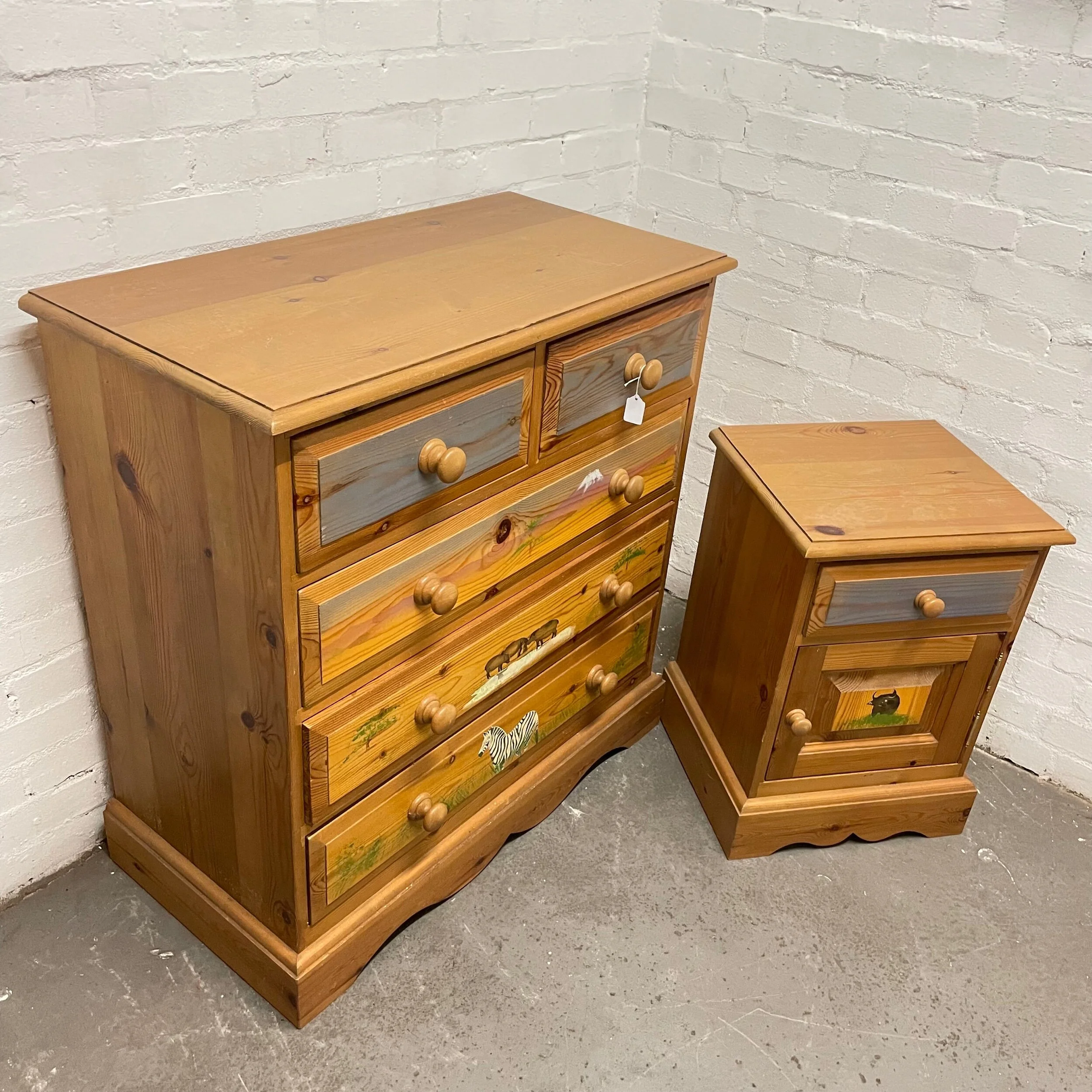 9EF0BC01-8733-4A56-B22B-66393F209E16