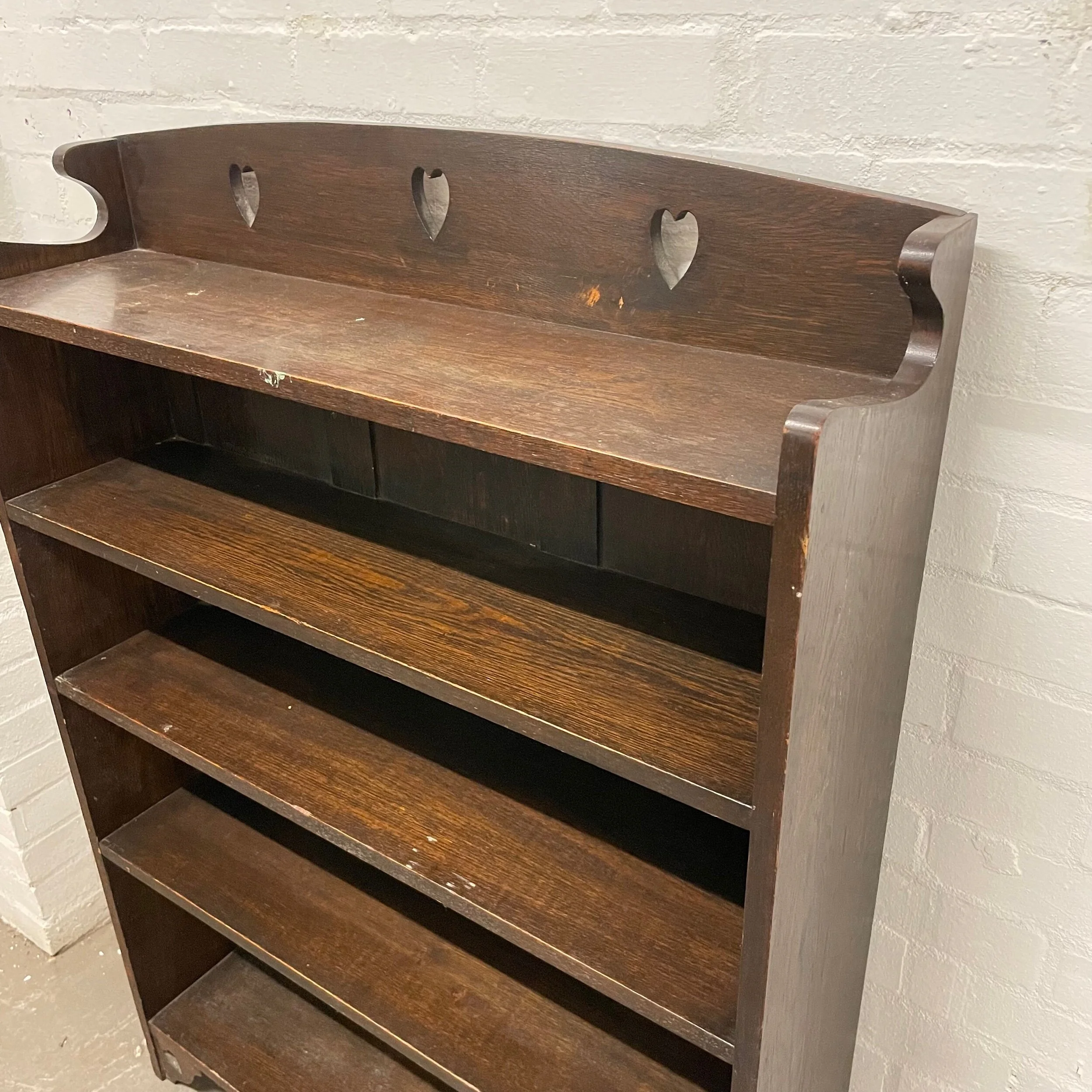 3BC84556-C417-41A0-8EB1-D2B71BD50660