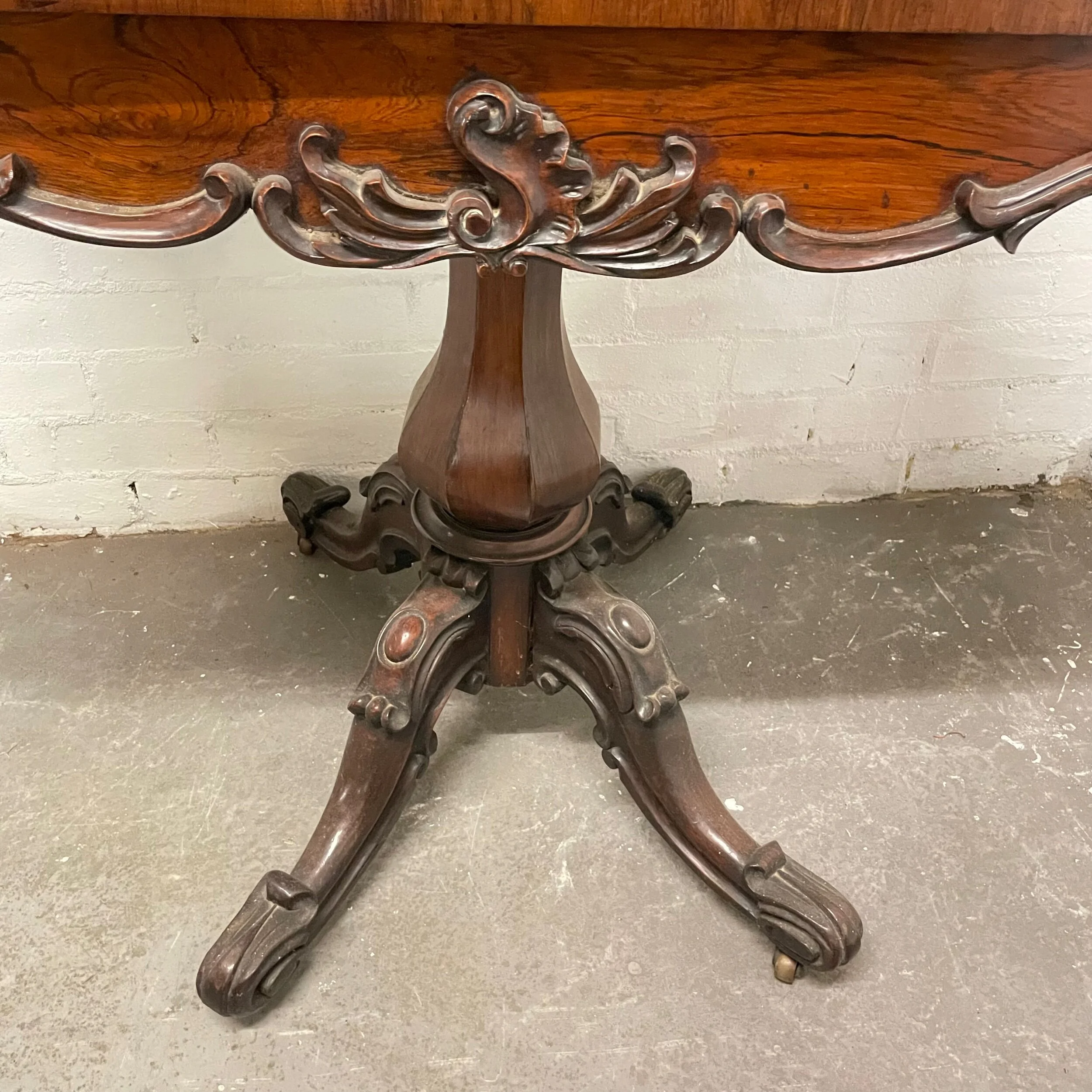 21B931AB-A370-4DE5-B383-ADEF1C842F53